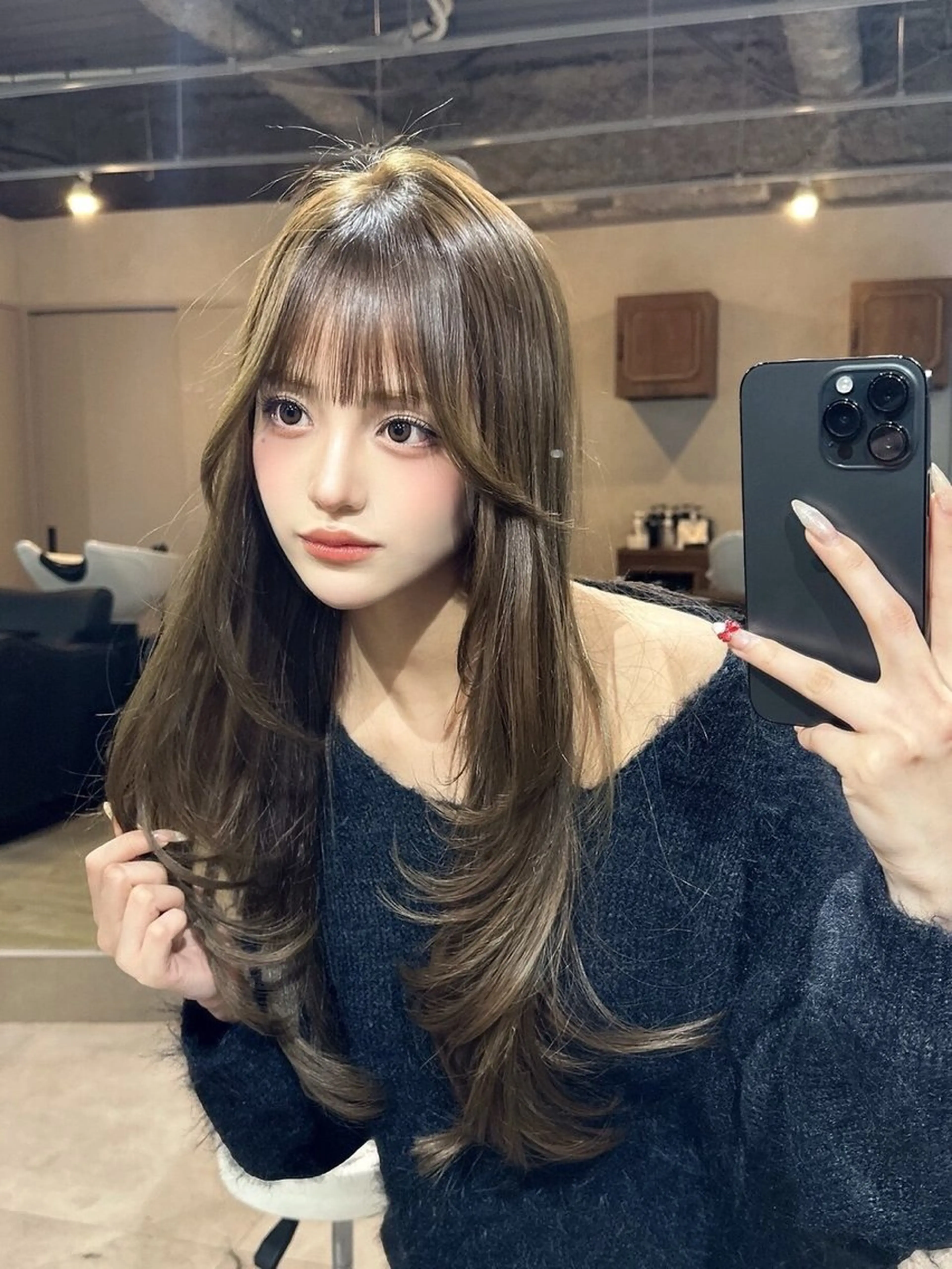 ロング カット トリートメント Maison髪質改善 レイヤー/ハイトーンのヘアスタイル