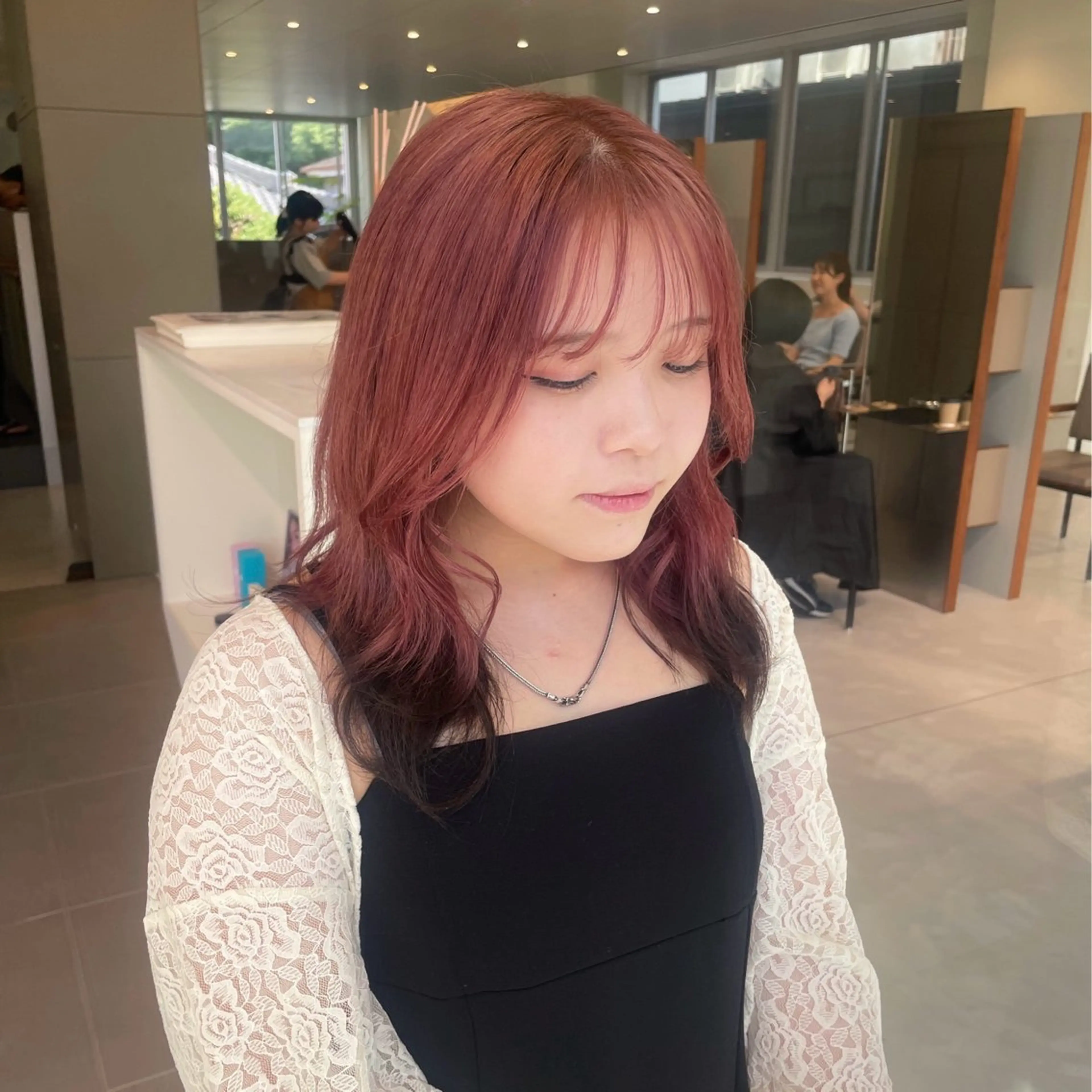 ロング カラー ベージュカラー ブリーチ 透明感カラー ダブルカラー ヘアカラー トリートメント ブリーチ/レイヤー 🌻Mutsumiのヘアスタイル