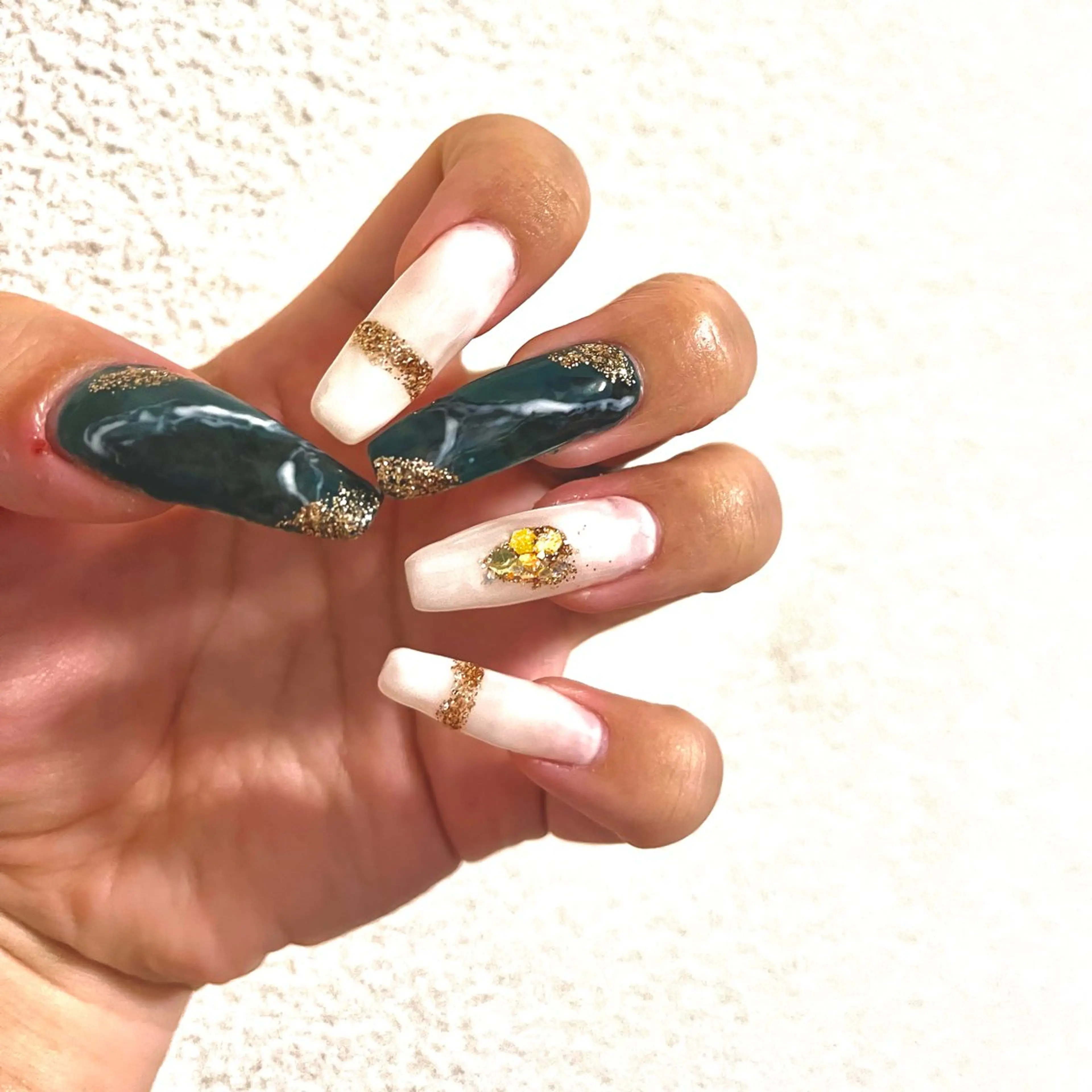 ネイル 大理石ネイル(マーブル) ハンドネイル ⭐️ saki⭐️のネイルデザイン