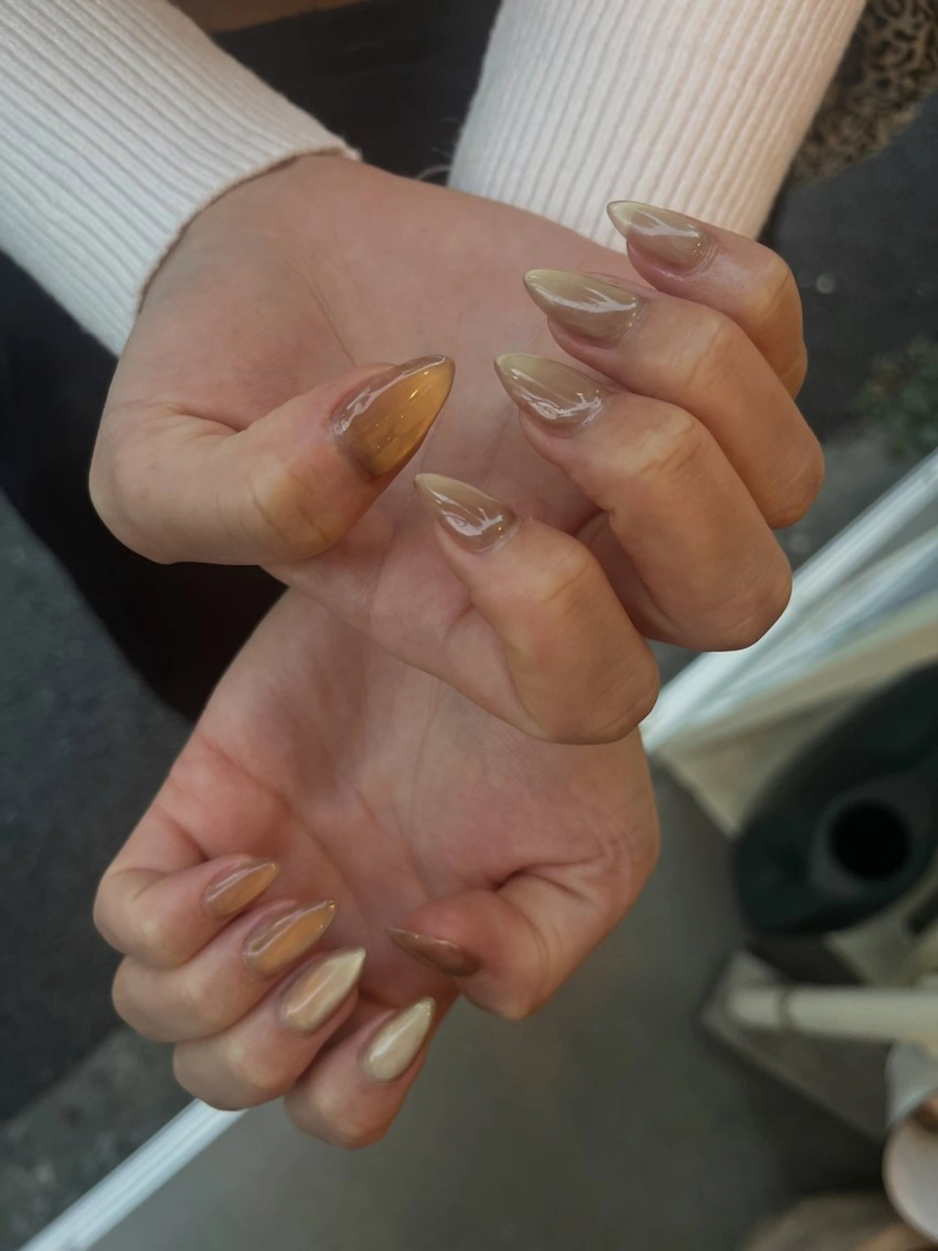 ネイル マグネットネイル ハンドネイル AT.1011(アトリエテンイレブン)所属・AT.1011 (ハルカ)のネイルデザイン