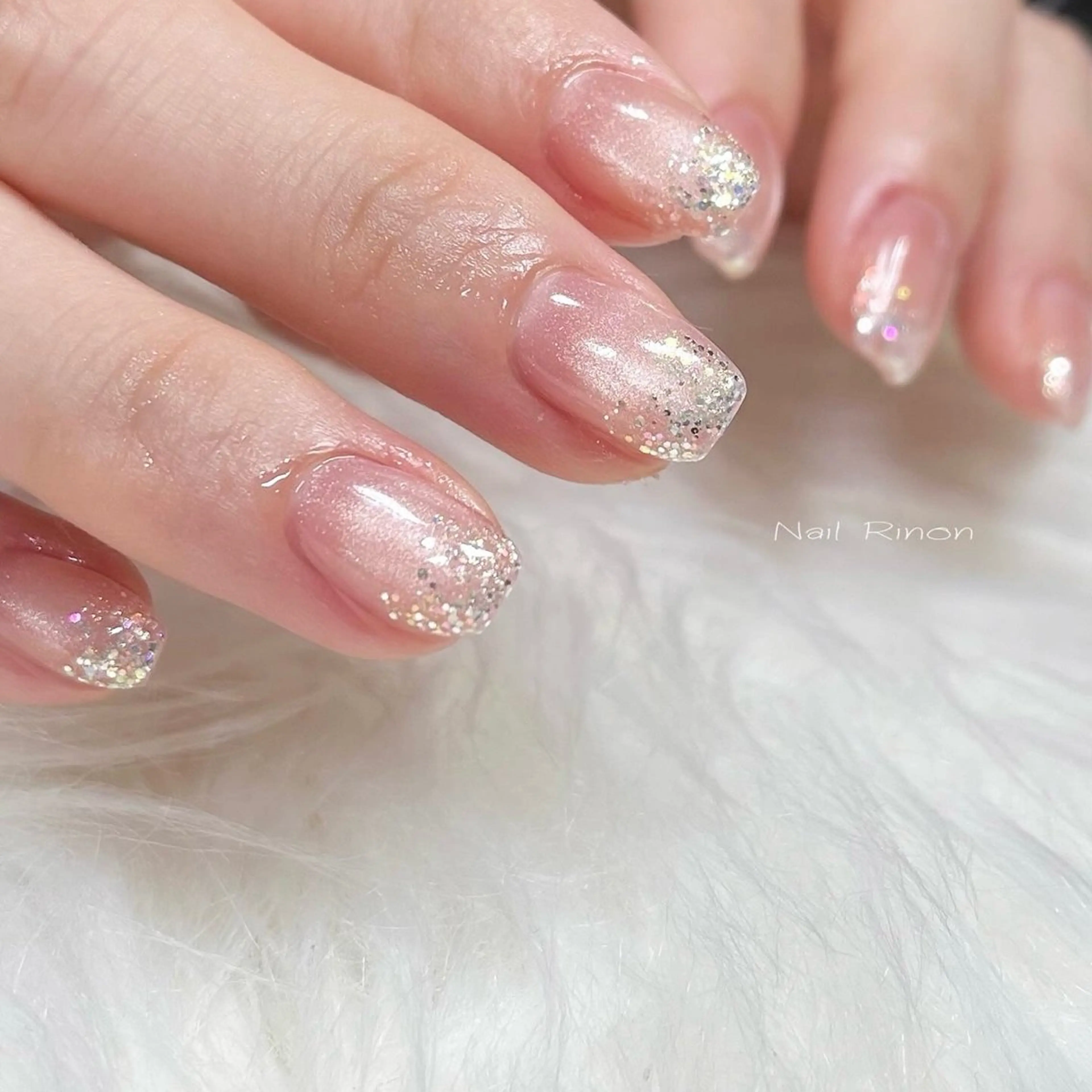 ネイル ラメ(グリッター) ラメグラデーション マグネットネイル ハンドネイル Nail Rinonのネイルデザイン