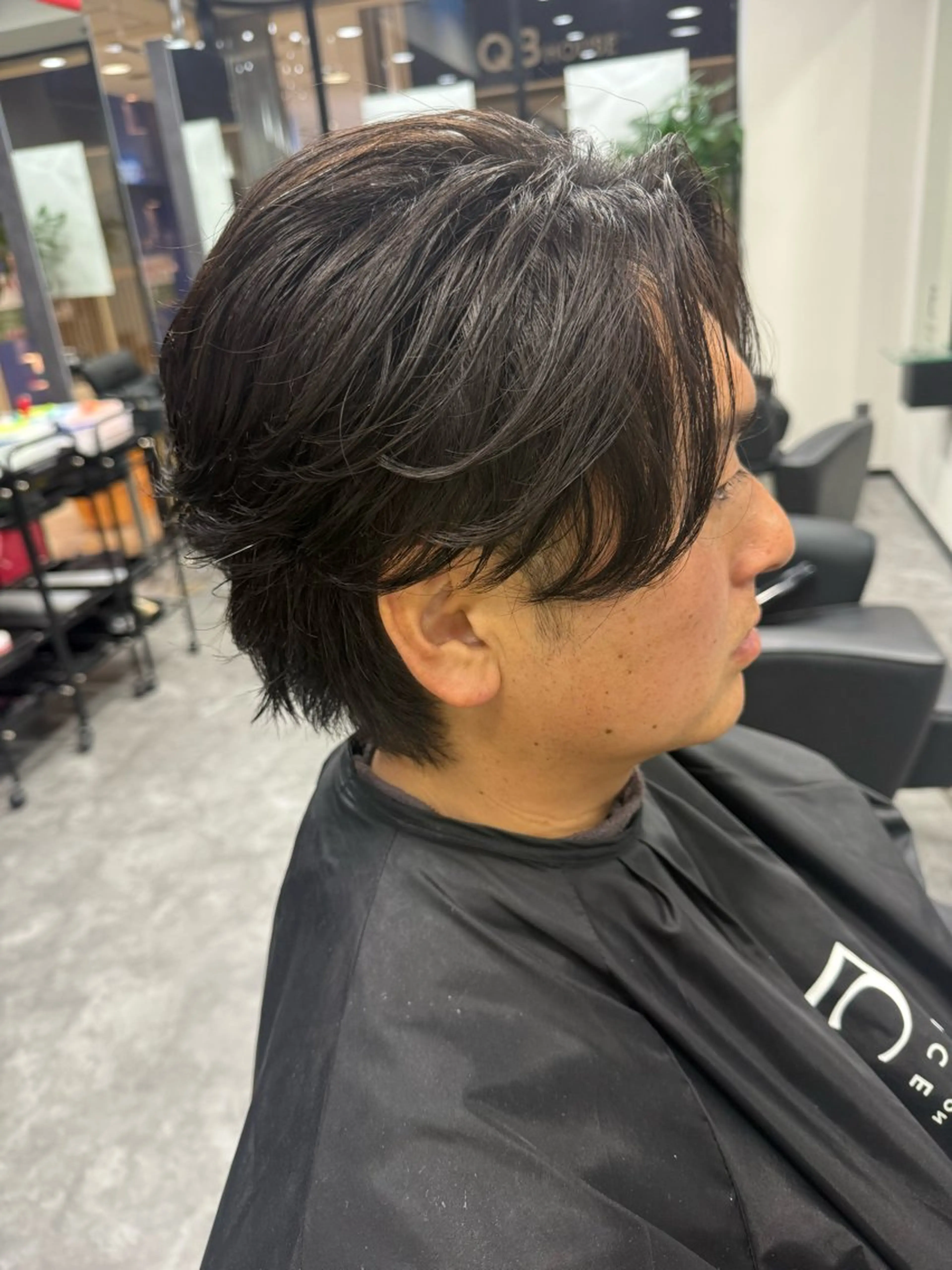 メンズ 本田 有里のヘアスタイル