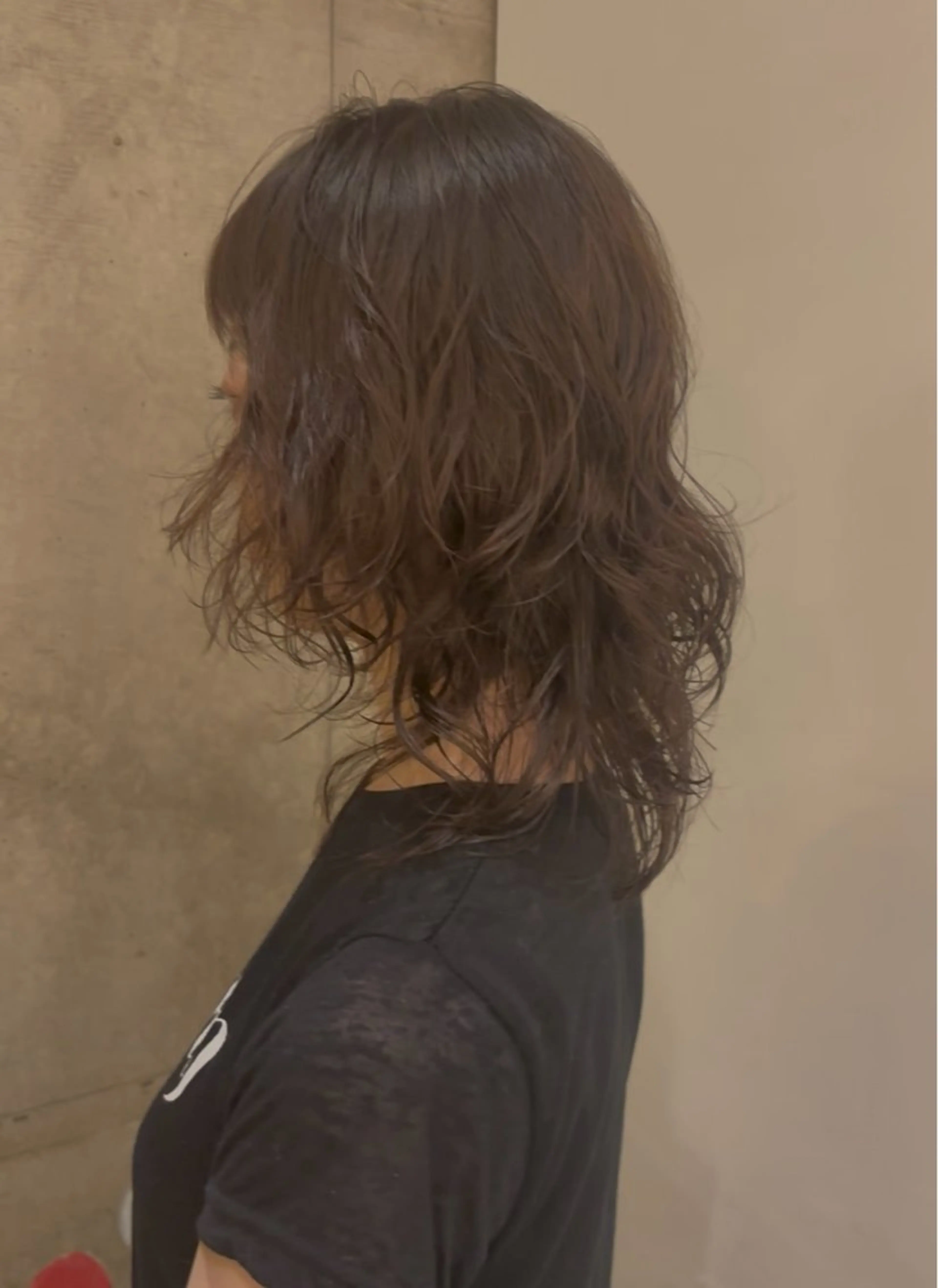 セミロング パーマ セミロングパーマ ウルフカット Luxe所属・パーマモデル募集中／ HINAのヘアスタイル