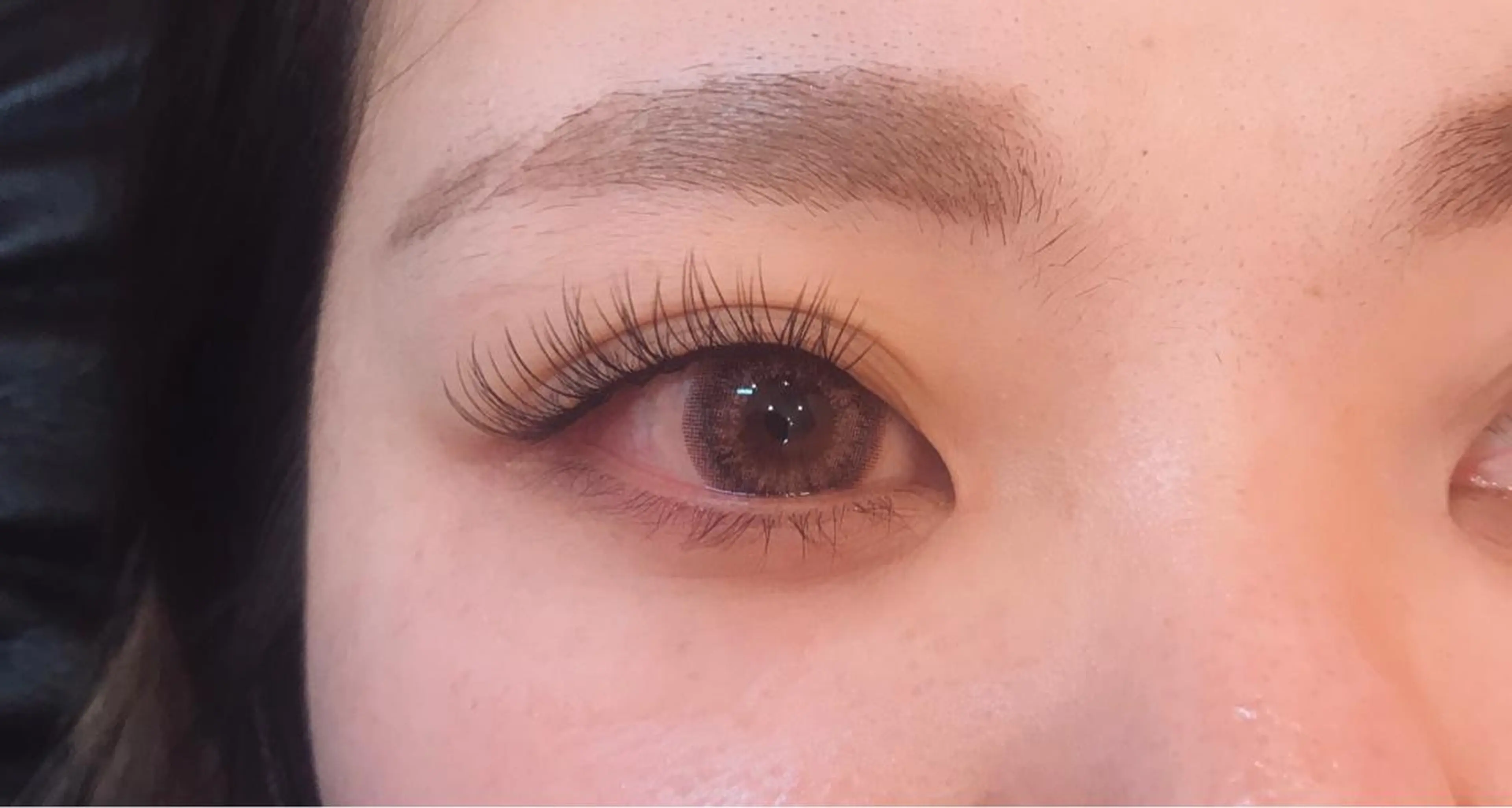 マツエク・マツパ フラットラッシュ アップワードラッシュ マツエク フルーヴコリーヌ所属・フルーヴコリーヌ Rieの眉毛・アイブロウイメージ