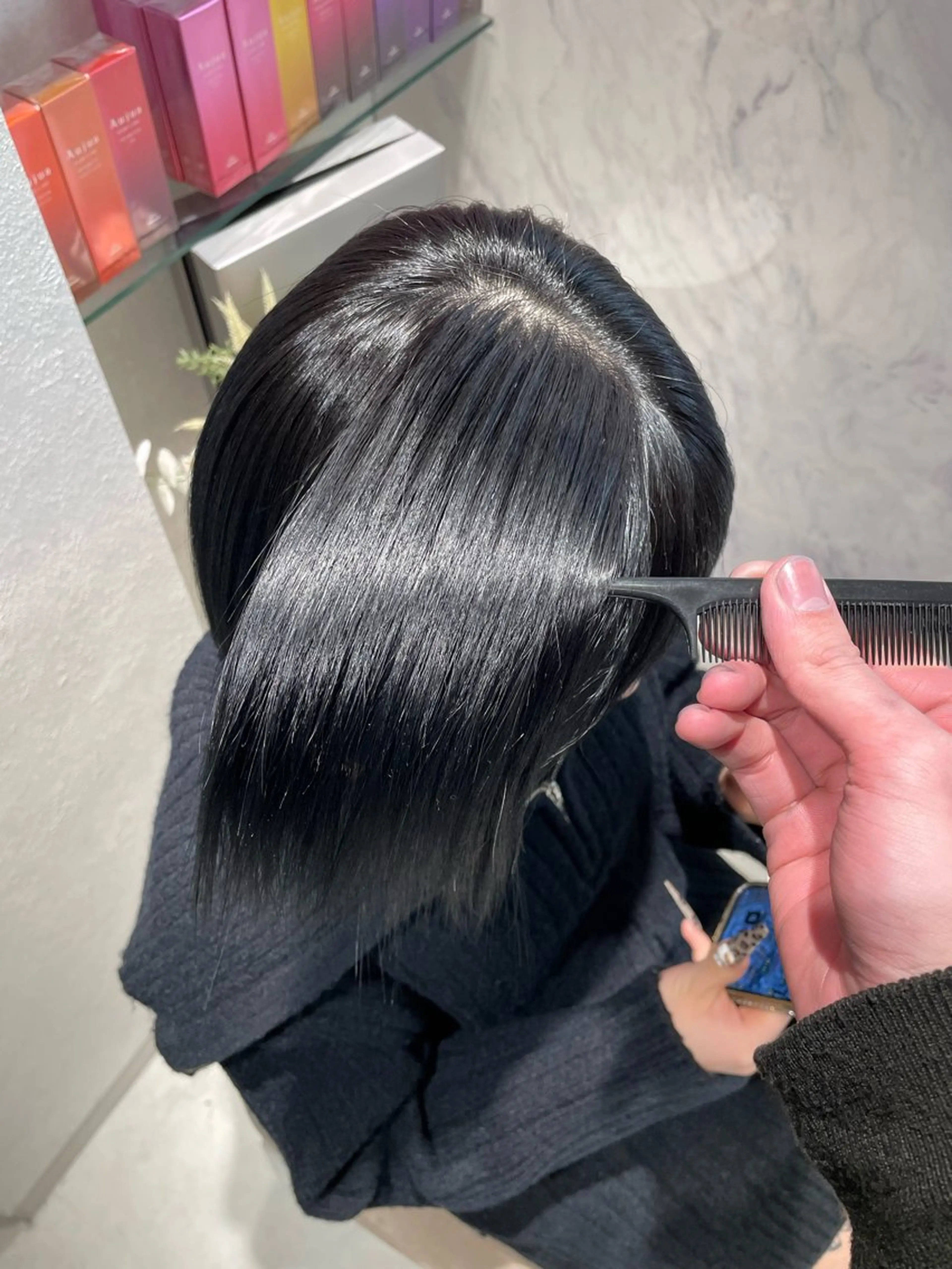 セミロング 半個室サロンyoures hair 髪質改善トリートメント東新宿店所属・榊原竜弥 髪質改善/美髪作りのヘアスタイル