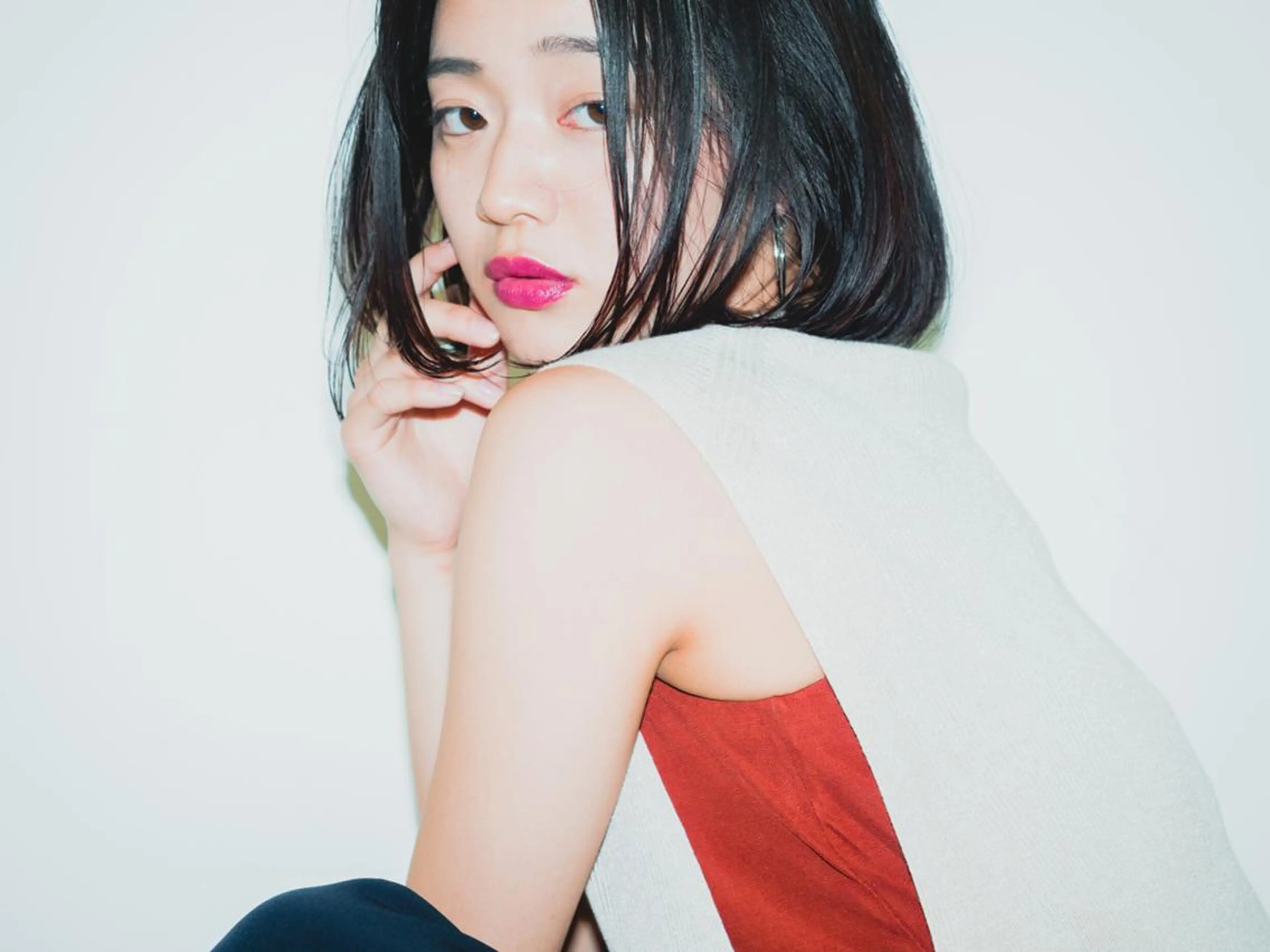 ミディアム カラー パーマ マツエク・マツパ ミディアムパーマ エクステ 似合わせカット トリートメント 水口 英里のヘアスタイル