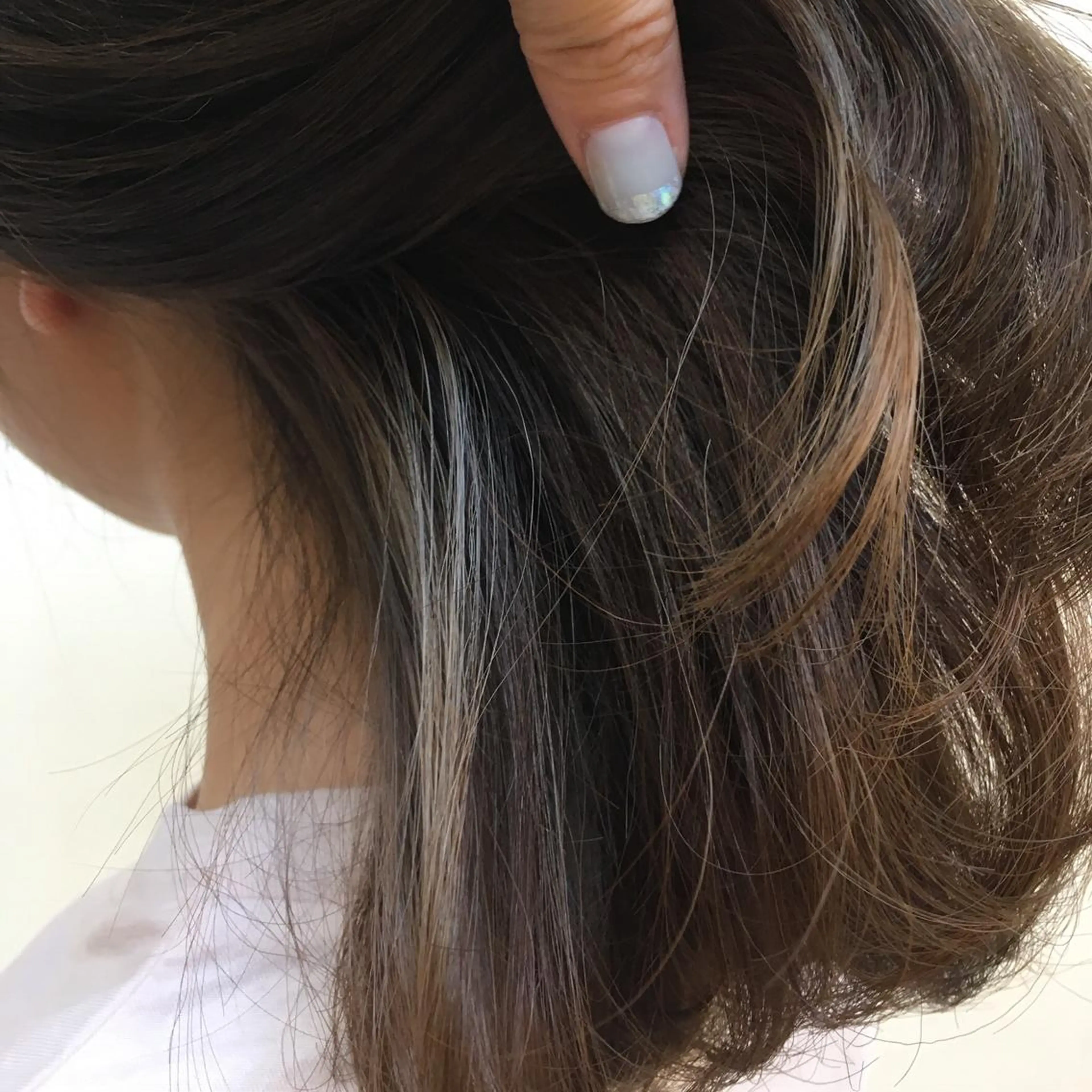 ミディアム カラー ハイライトカラー ハイライト luve heart's And Be  minamisemba所属・脇坂 佳世の眉毛・アイブロウイメージ