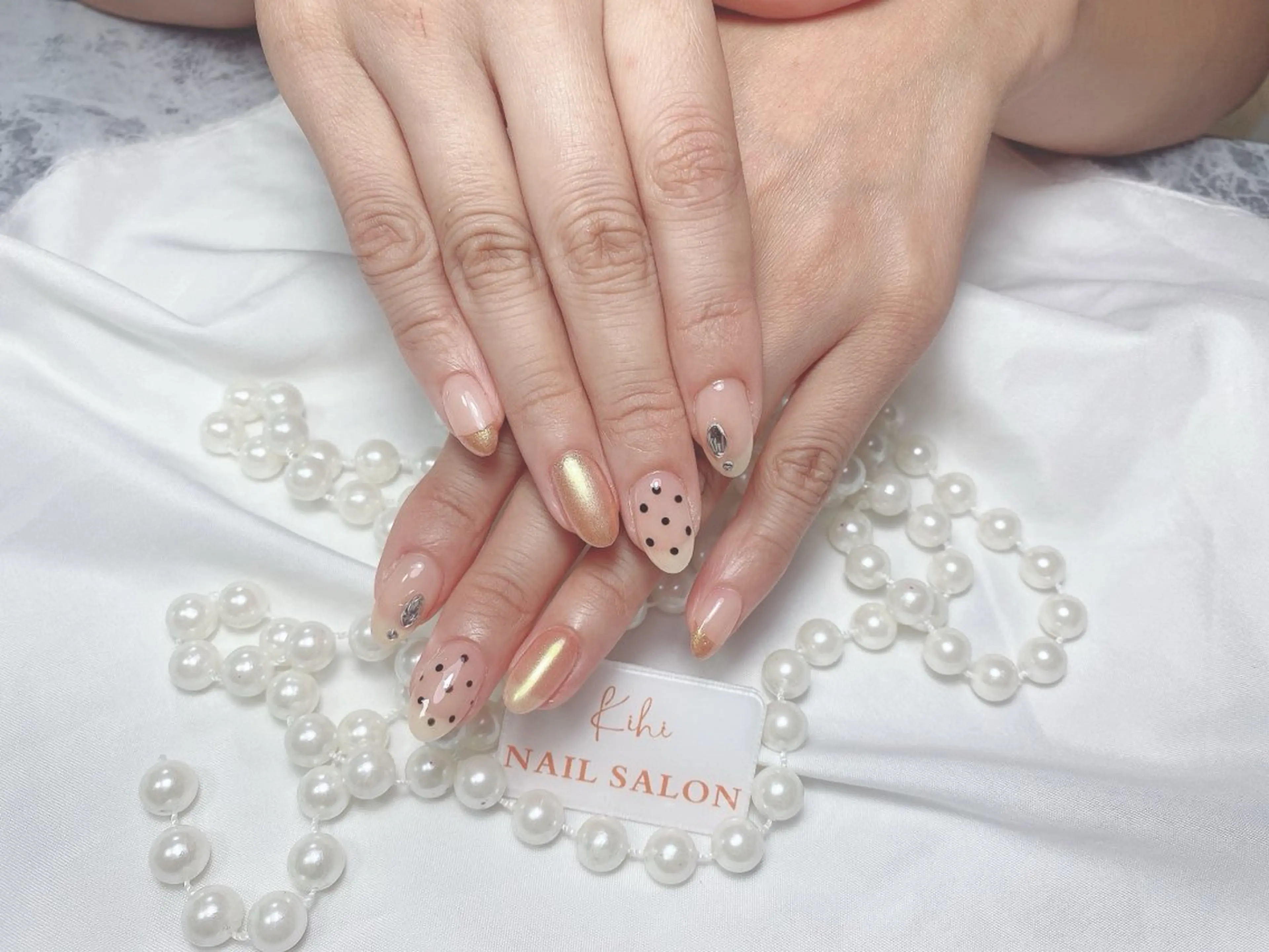 ネイル アートネイル フレンチネイル ジェルネイル グラデーション 韓国ネイル ハンドネイル 💕鈴木ユリ パラジェル/オフ無料のネイルデザイン