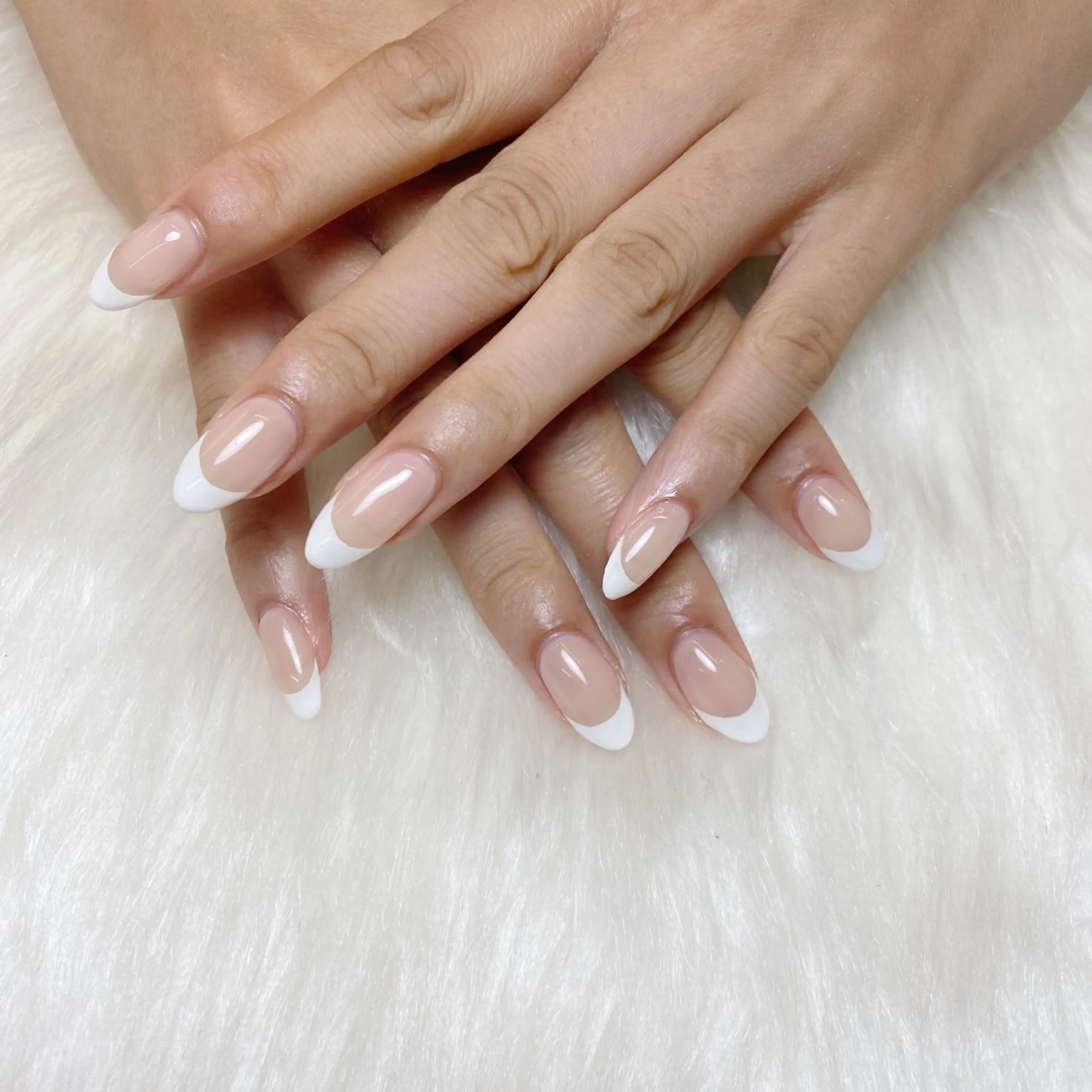 ネイル ブルー 長さ出し フラッシュネイル フットネイル フレンチネイル fein. miku🎀🍼のネイルデザイン