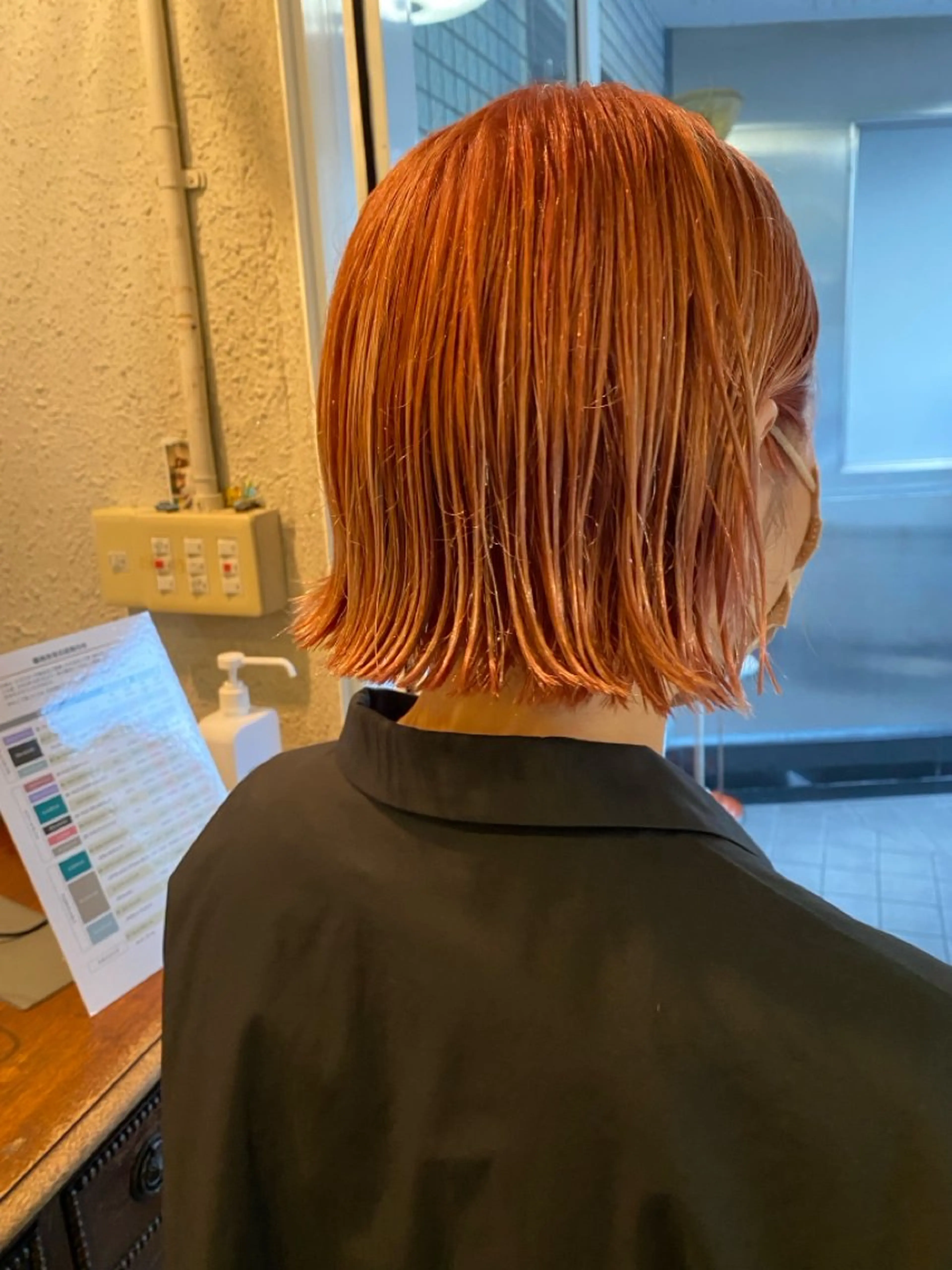 ミディアム タツキ／レイヤー／ パーマ／艶カラーのヘアスタイル