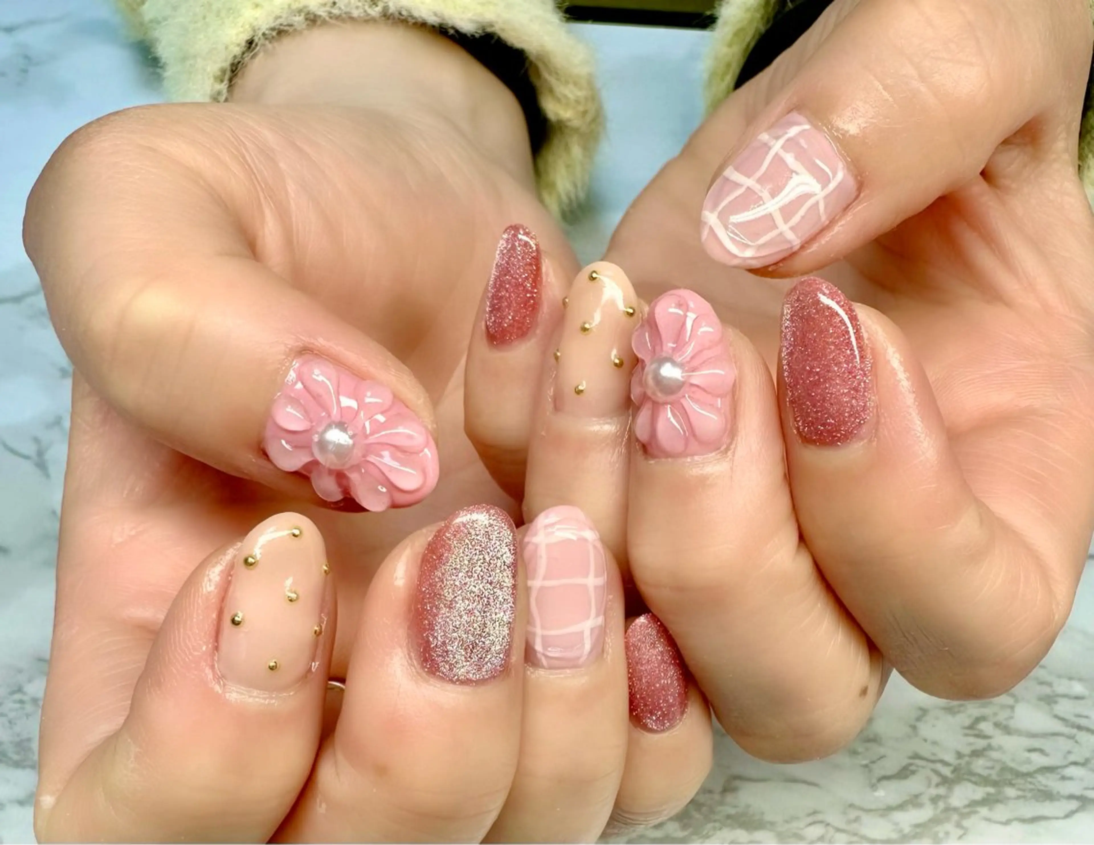 ネイル マグネットネイル ニュアンスネイル リボン 春ネイル M.N_ nailのネイルデザイン