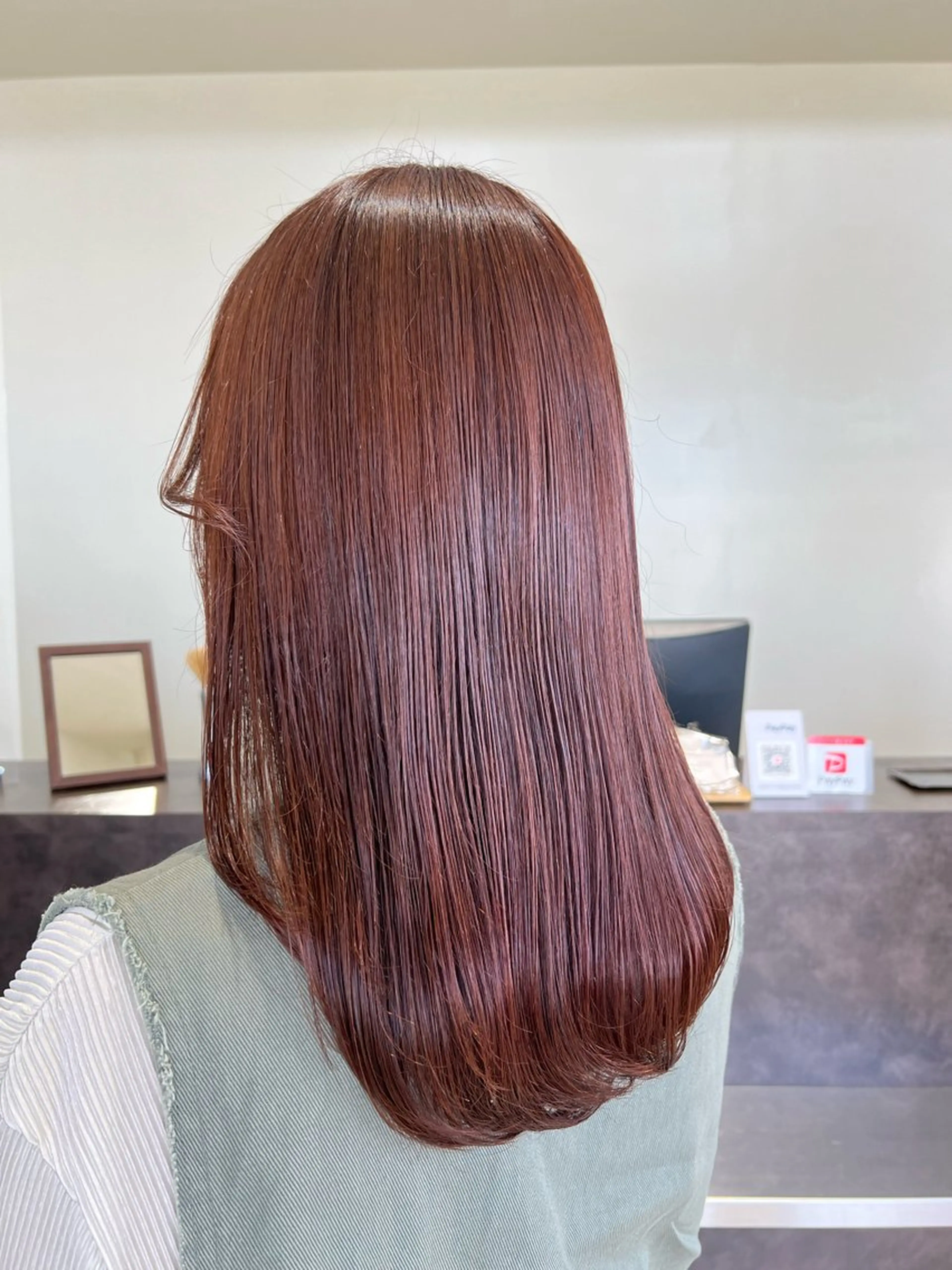 ロング カラー 中川 友貴のヘアスタイル