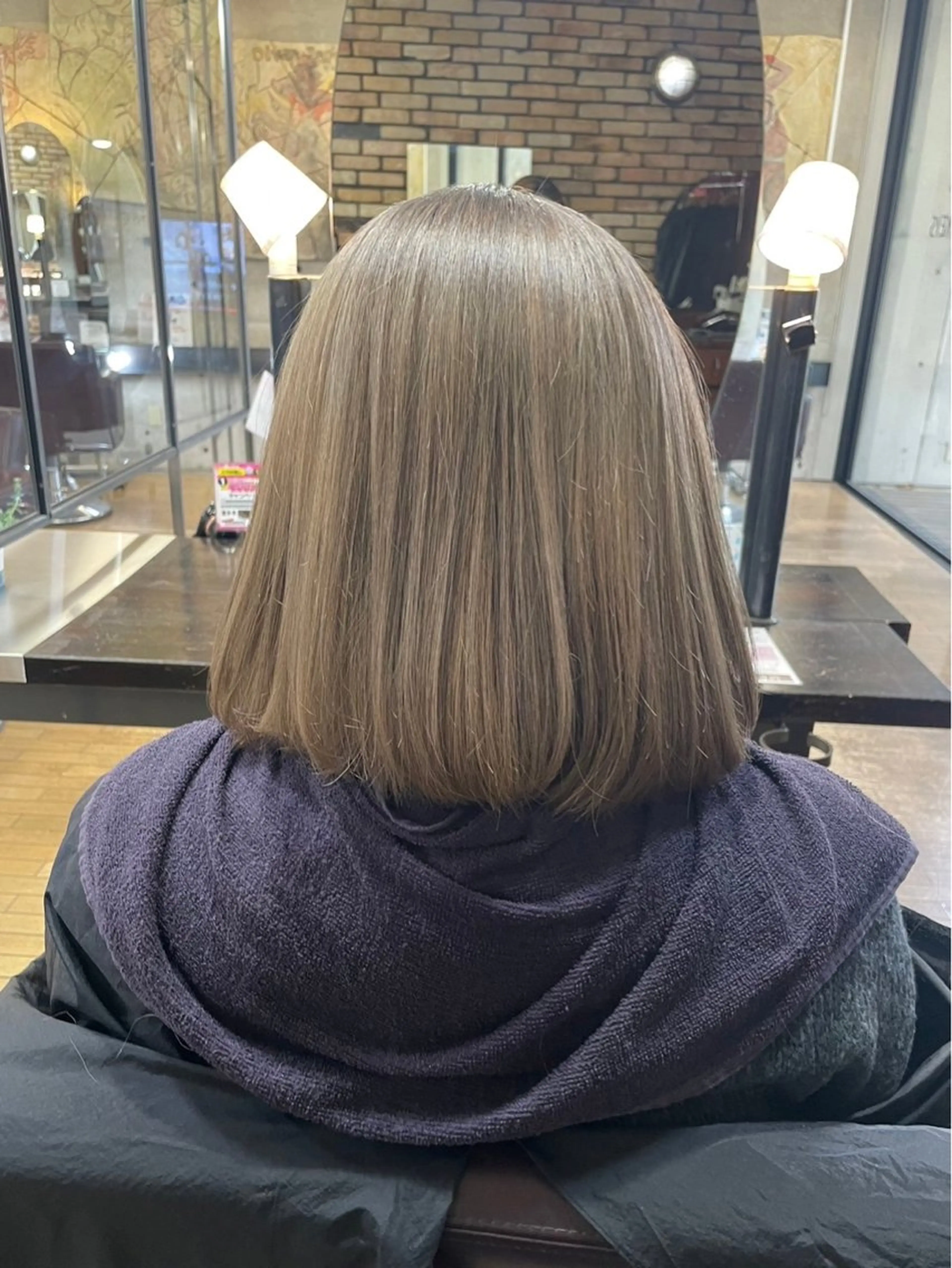 カラー ブリーチ 森山 凜のヘアスタイル