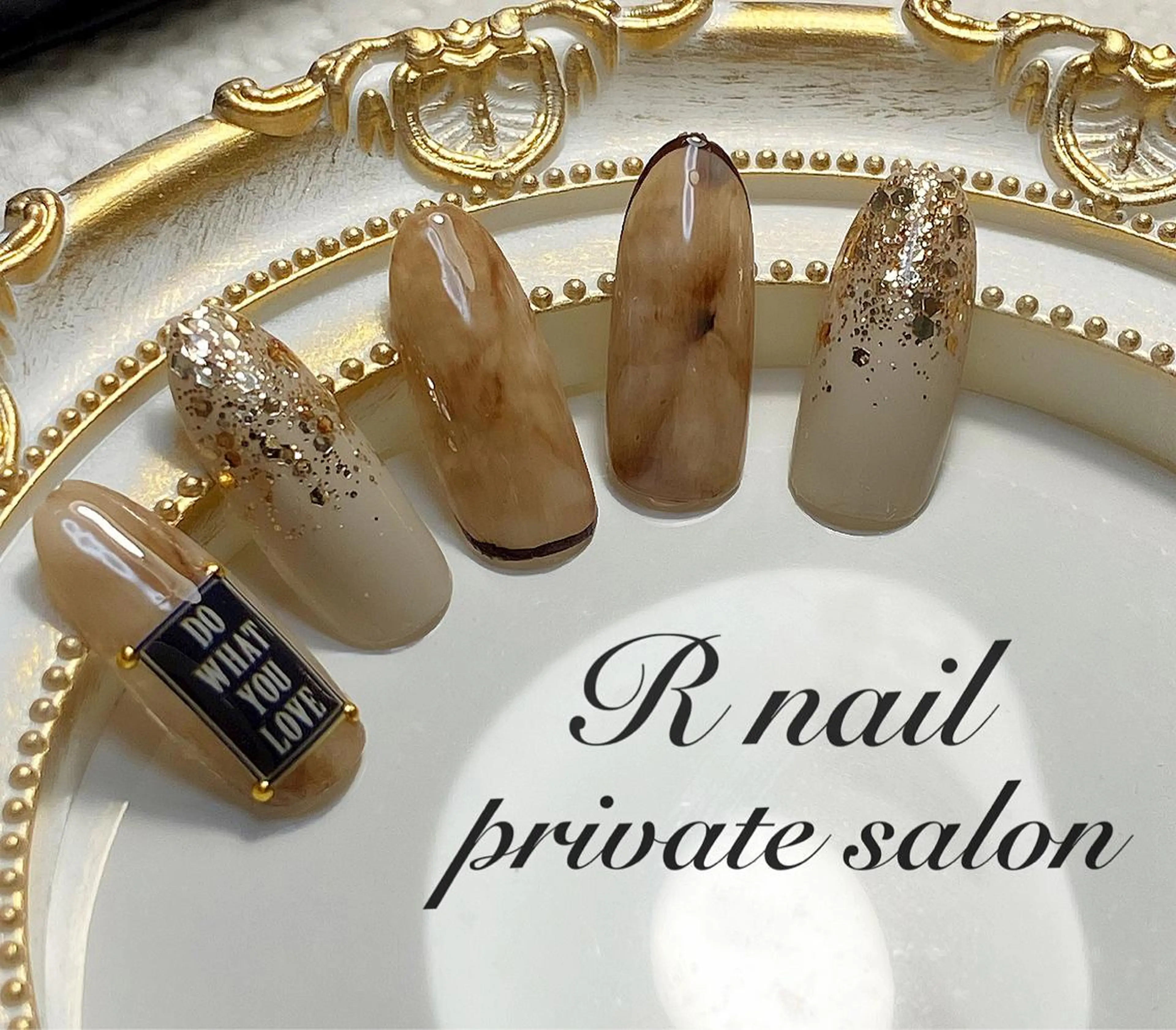 ネイル R nailのネイルデザイン