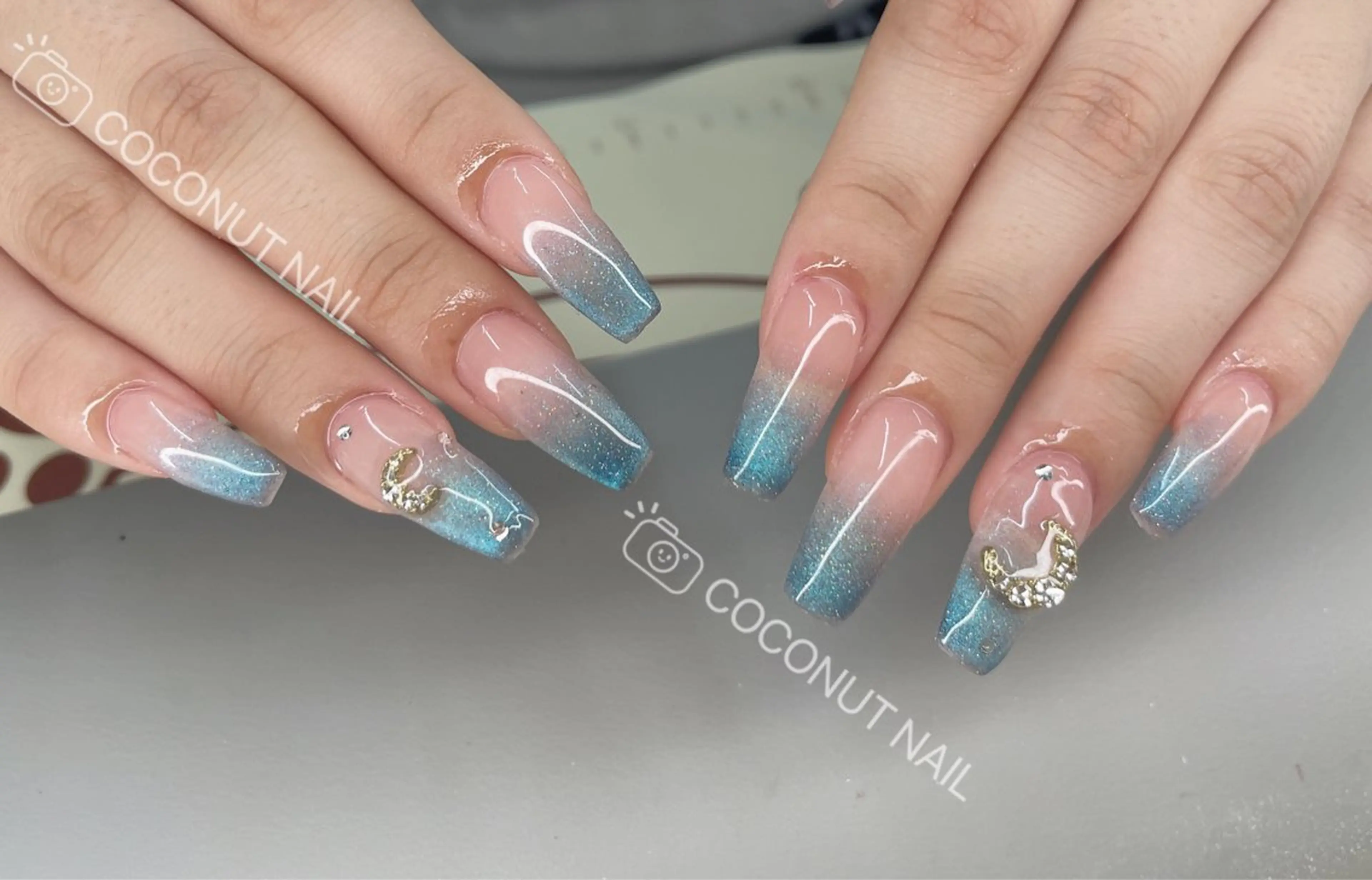 ネイル ハンドネイル 神田 ココナッツのネイルデザイン