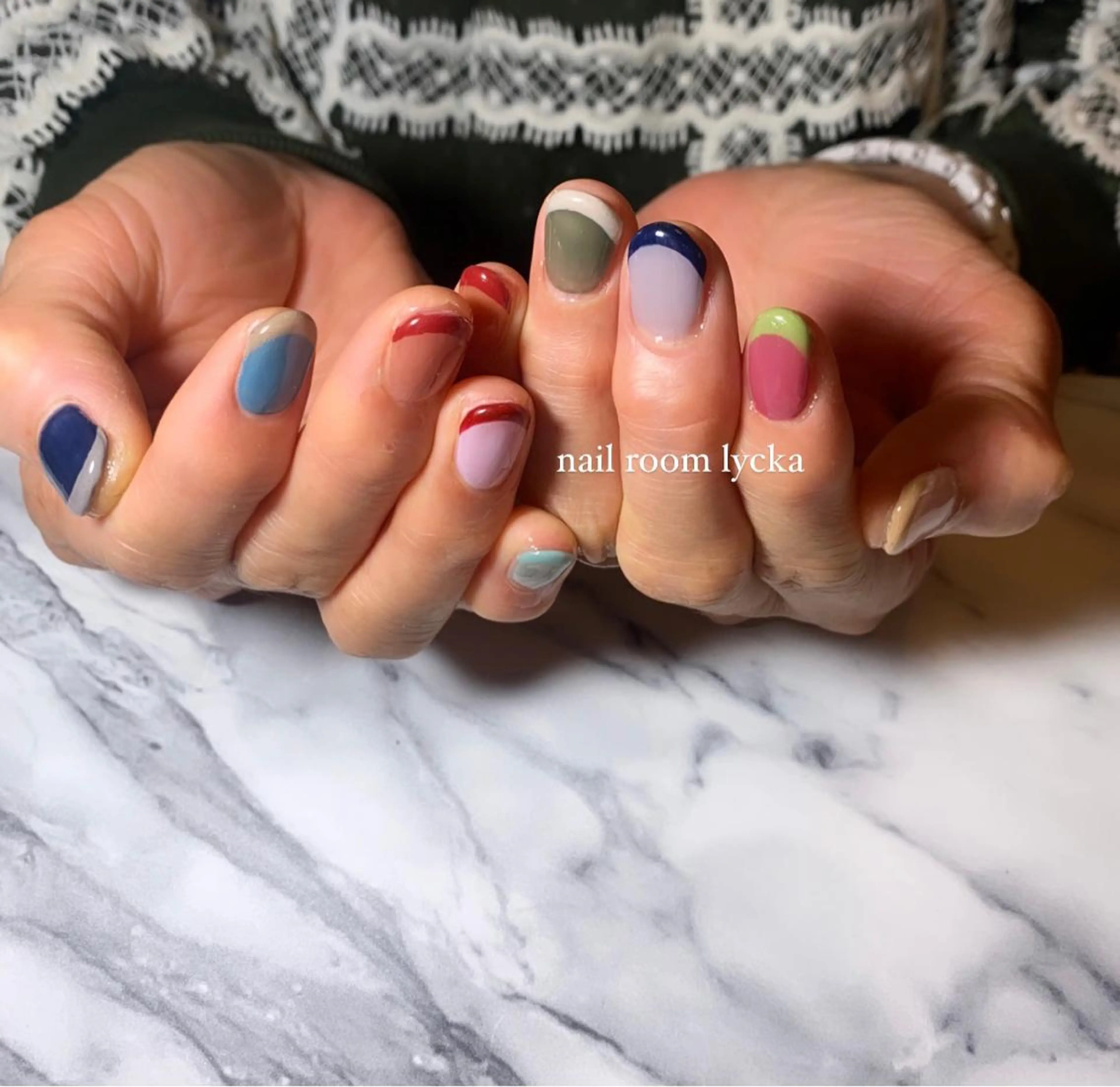 ネイル ﾈｲﾙﾙｰﾑﾘｯｶ 𝐦𝐚𝐲𝐮のネイルデザイン