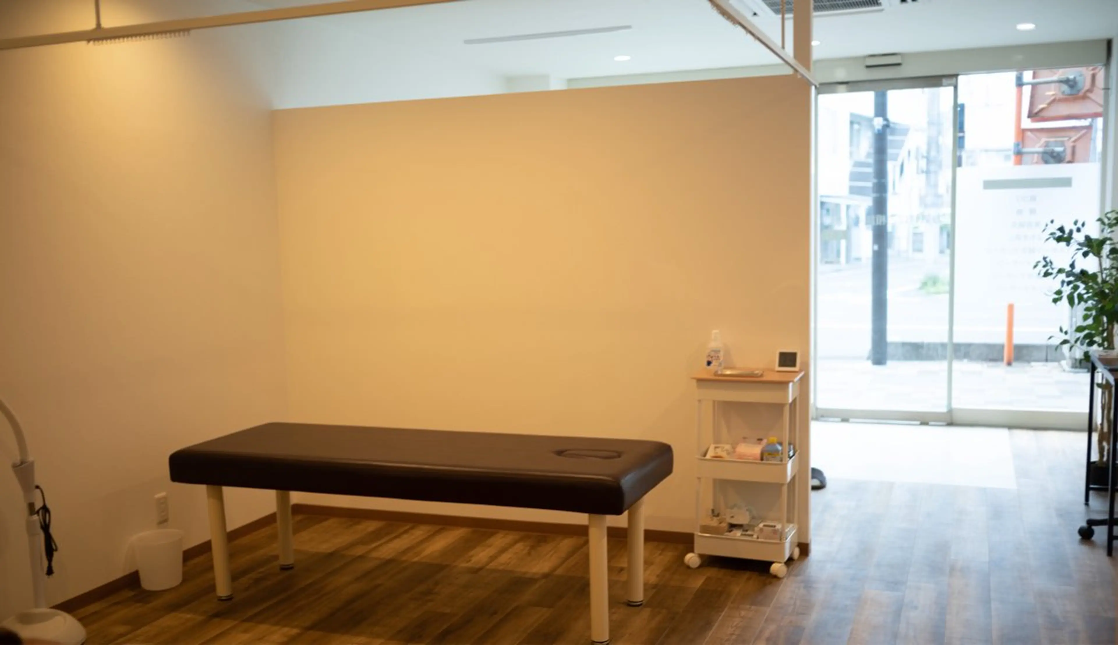 所沢肩こり腰痛マッサージ鍼灸院所属・熊谷 陸のエステ・リラクイメージ