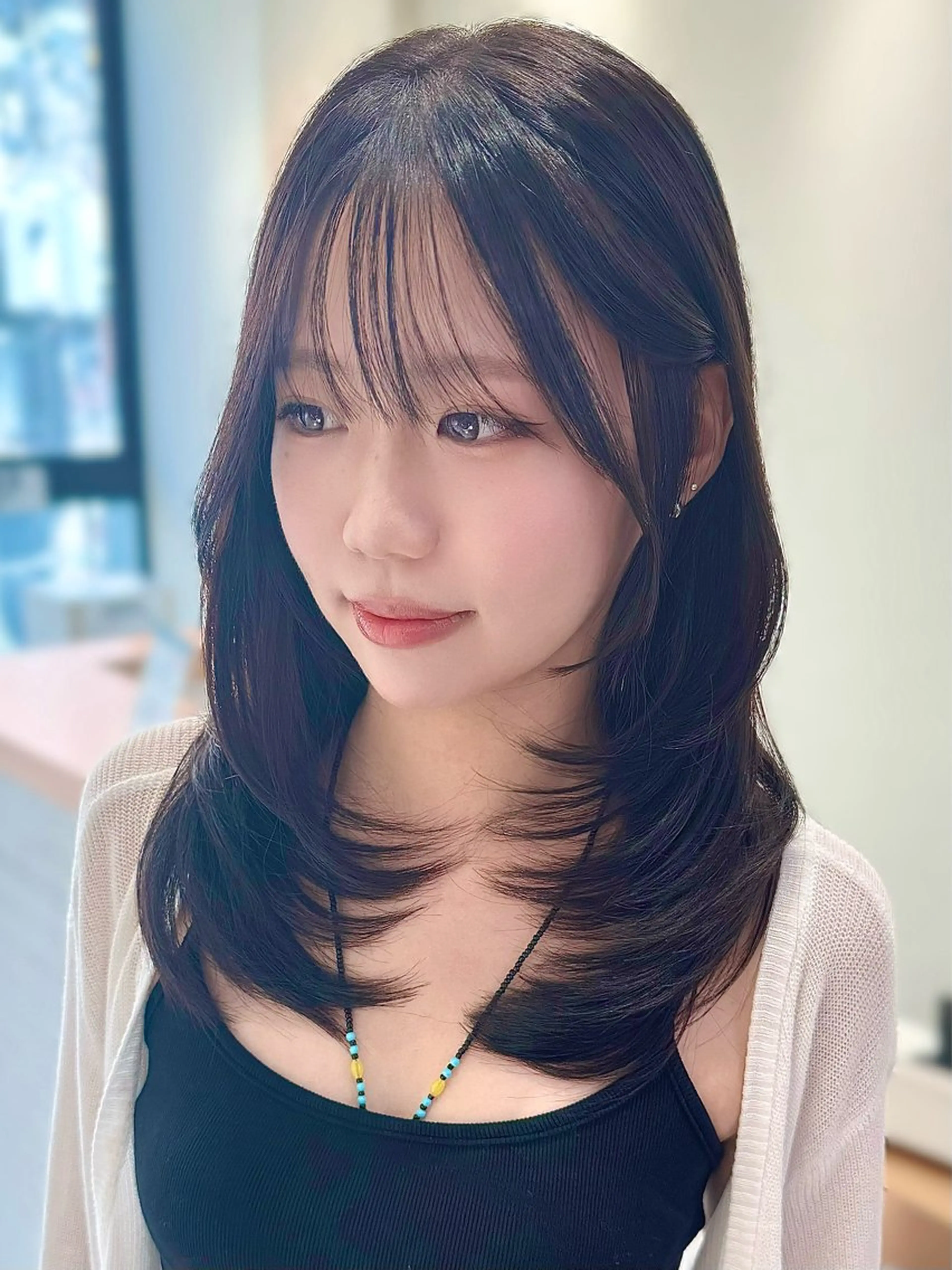 ミディアム ミディアムレイヤー 韓国風ヘア レイヤーカット 難波/レイヤーカット zina【辻優也】のヘアスタイル