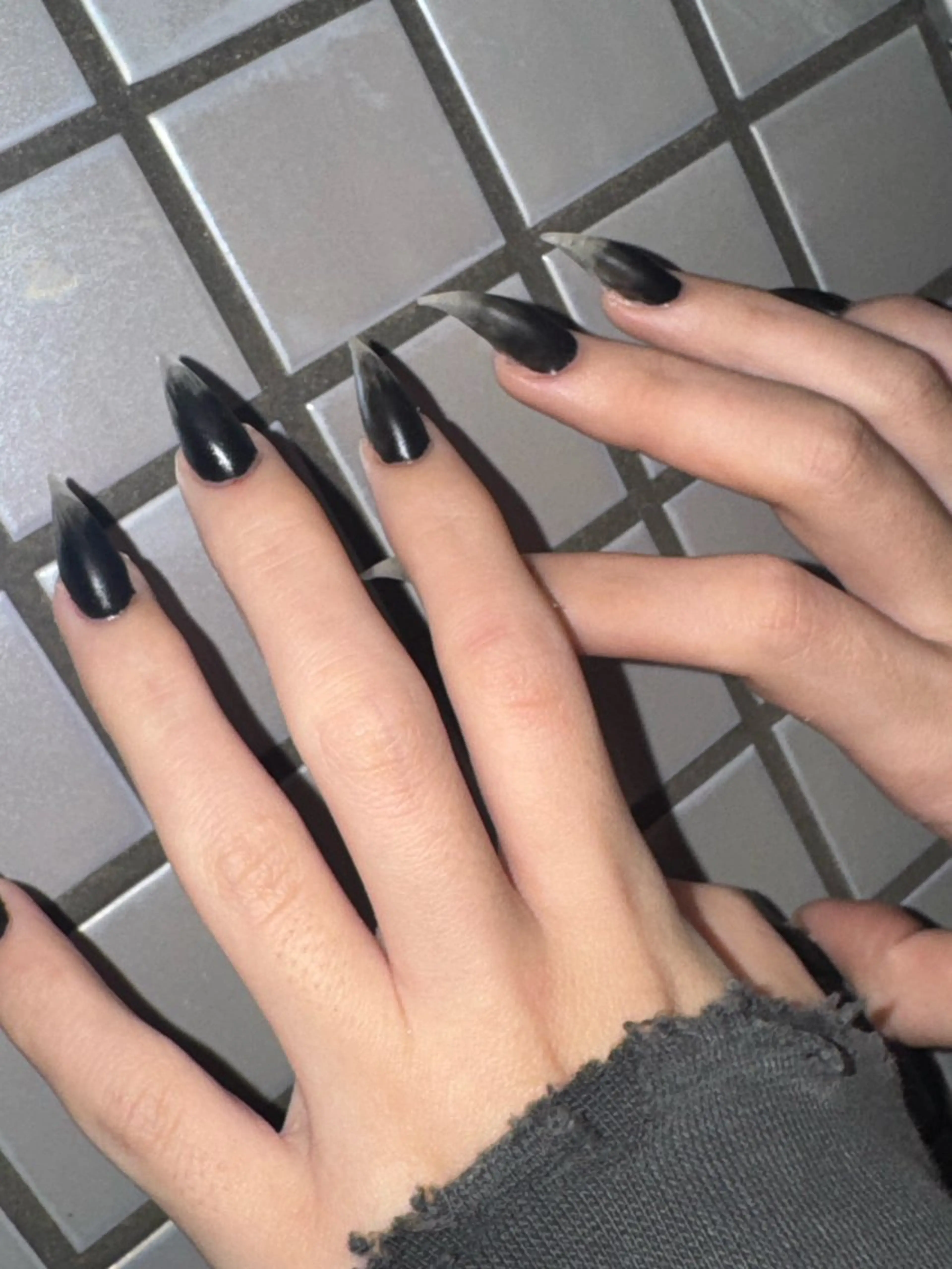 ネイル ハンドネイル MITSUKI🪡 海外/個性派/ロングのネイルデザイン