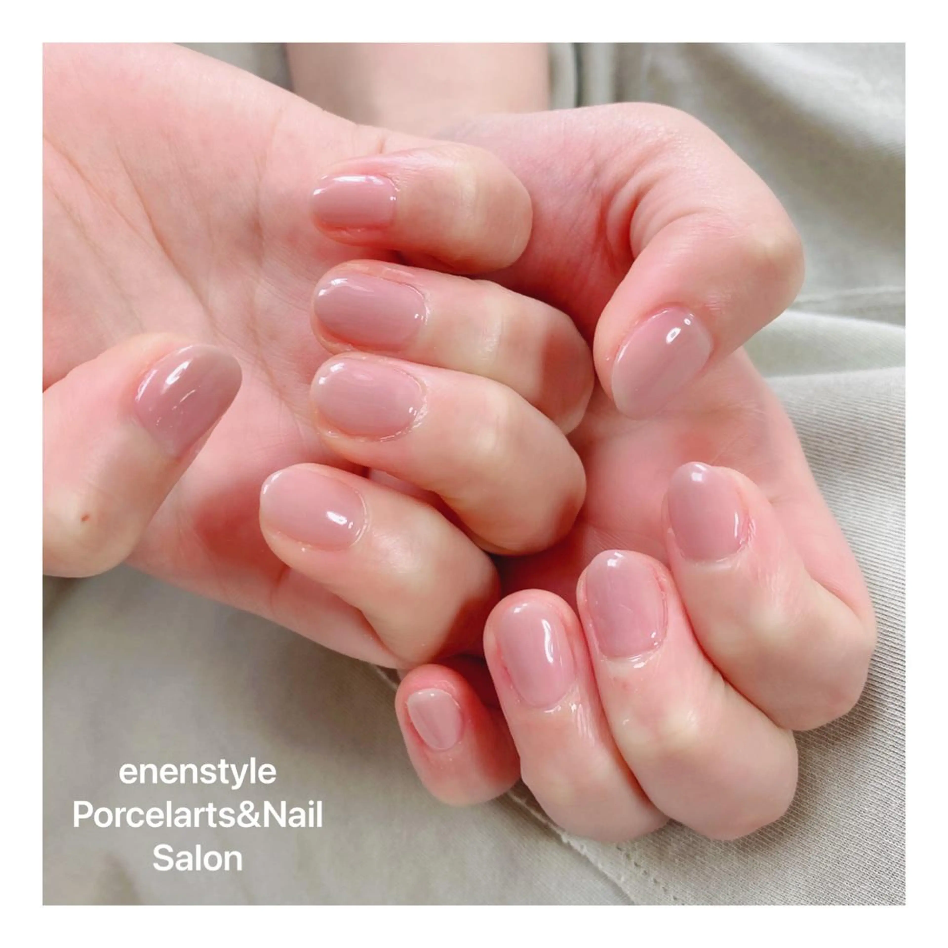 ショート ネイル 👑enen style👑のネイルデザイン