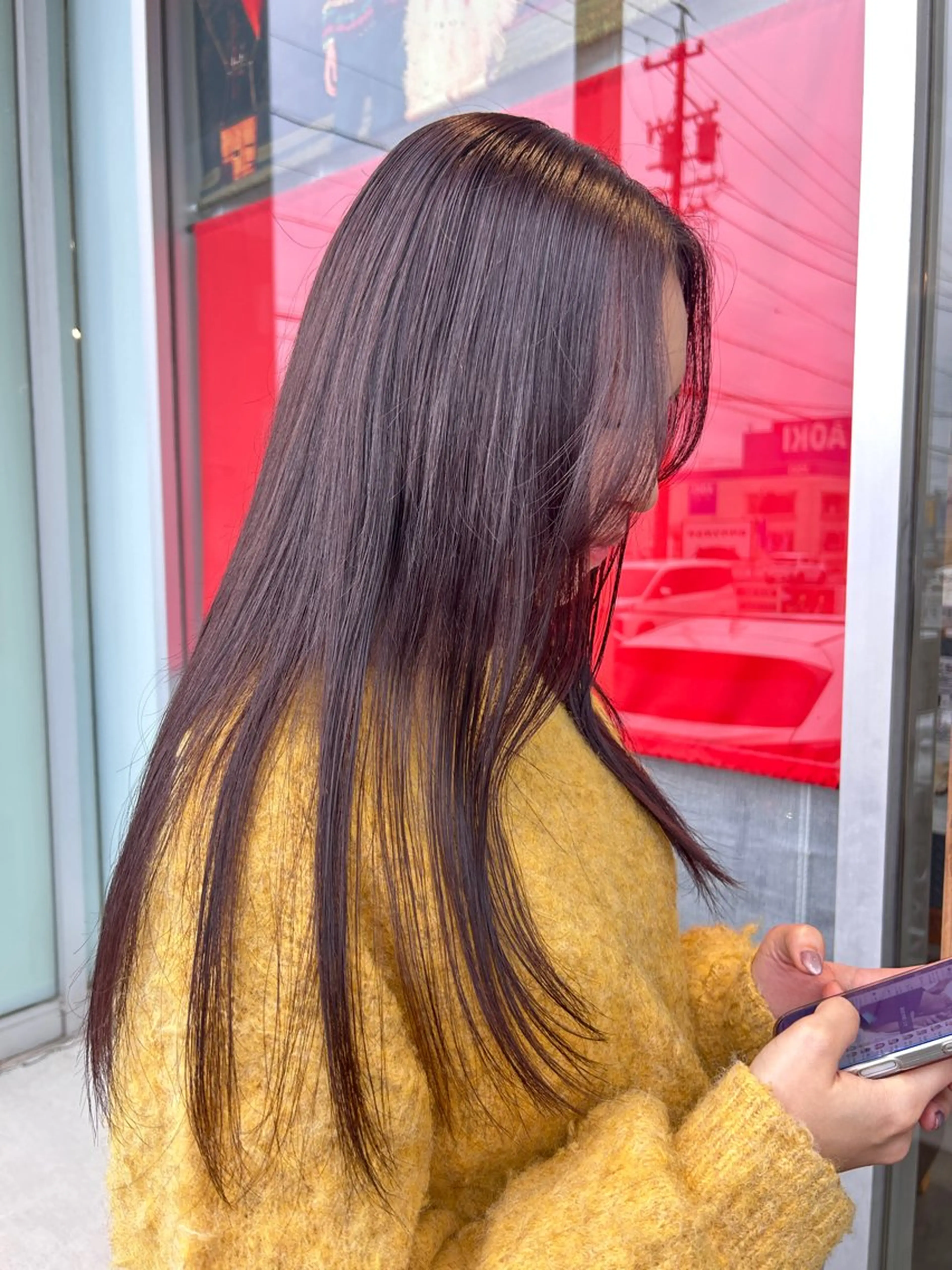 ロング ヘアカラー 井上 萌のヘアスタイル