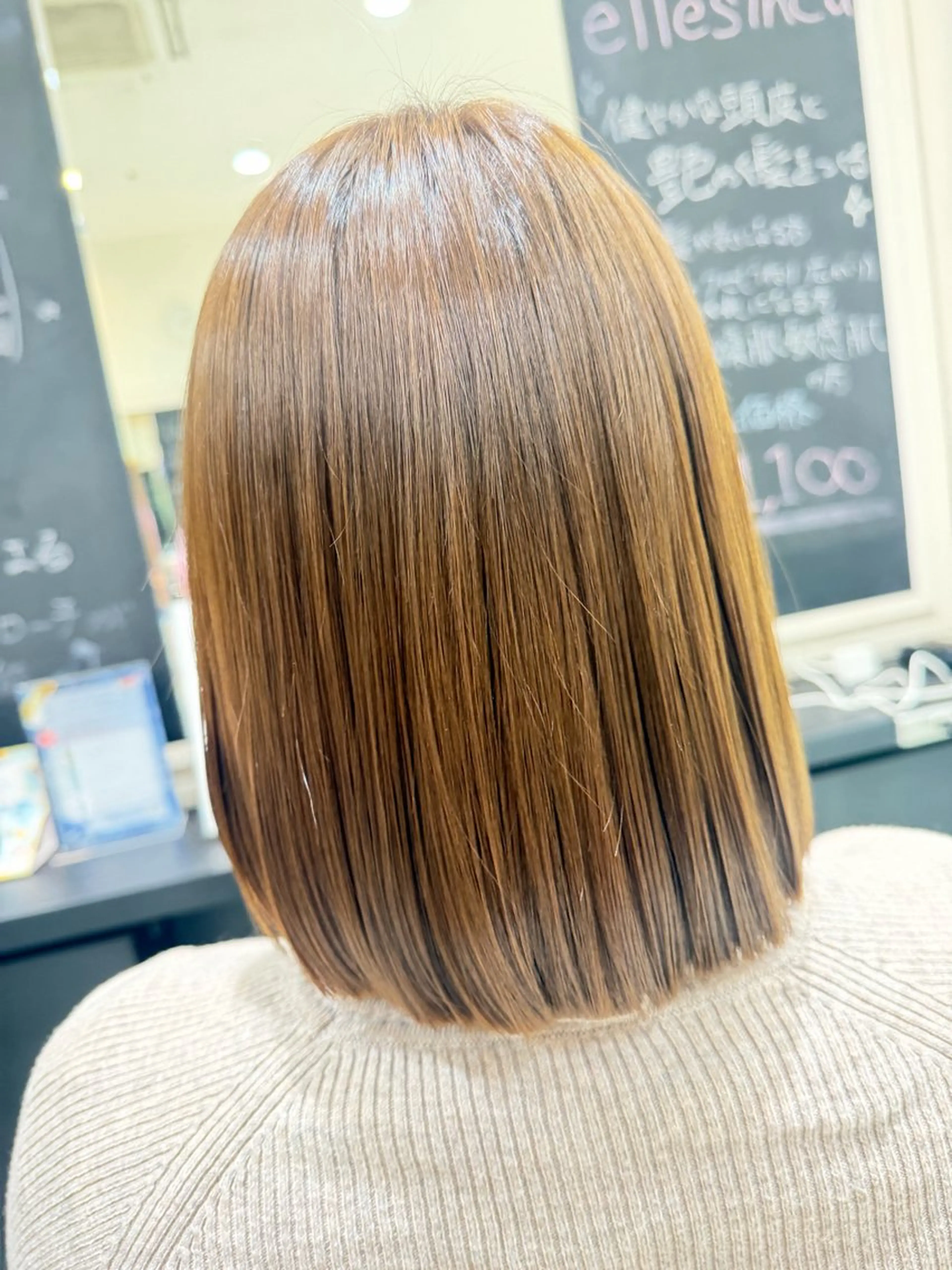 ショート カラー カット ヘアカラー トリートメント Ablaze hair space所属・Yoshitsugi Fukaのヘアスタイル