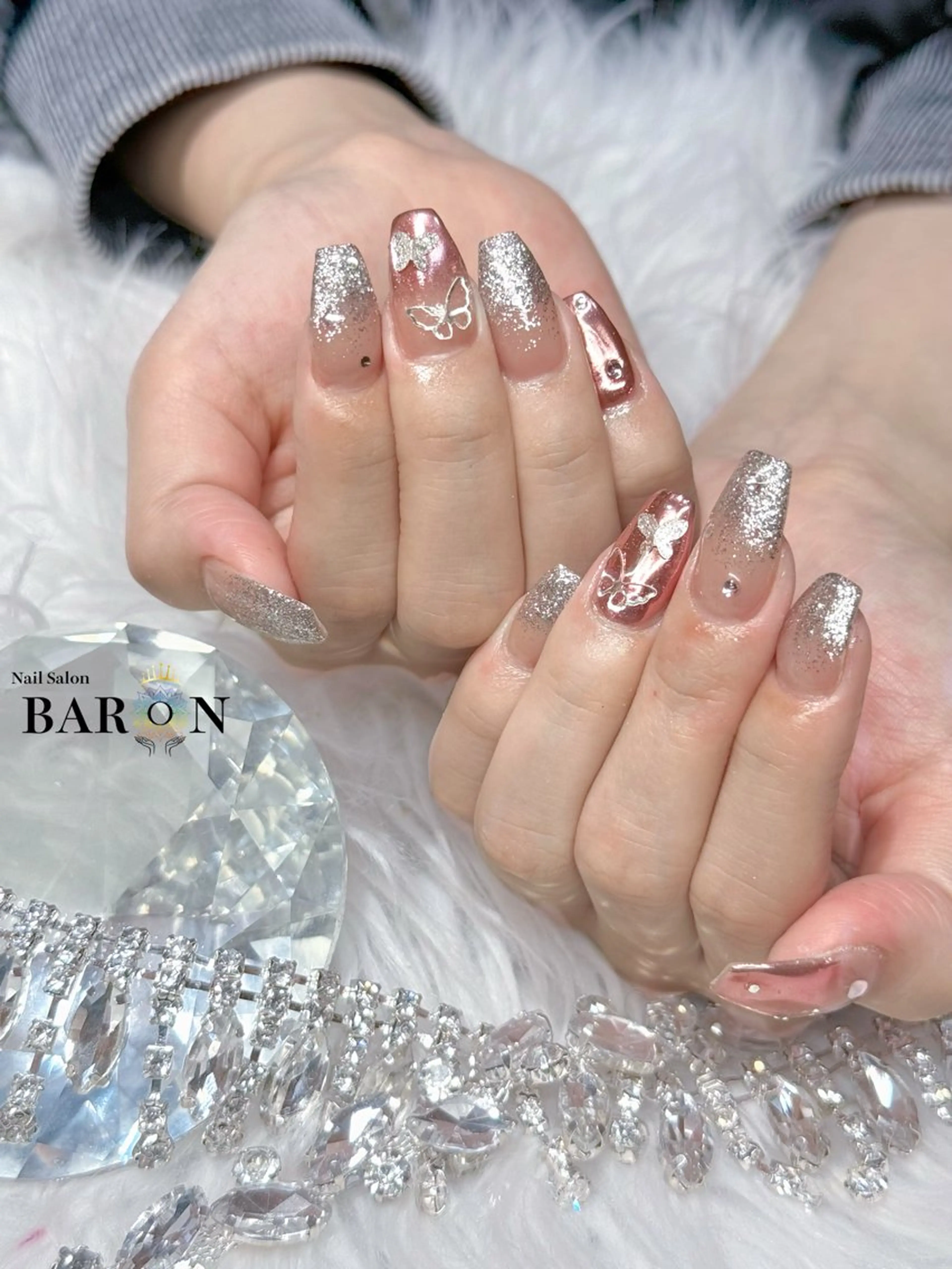 ネイル ハンドネイル BARON LISAのネイルデザイン