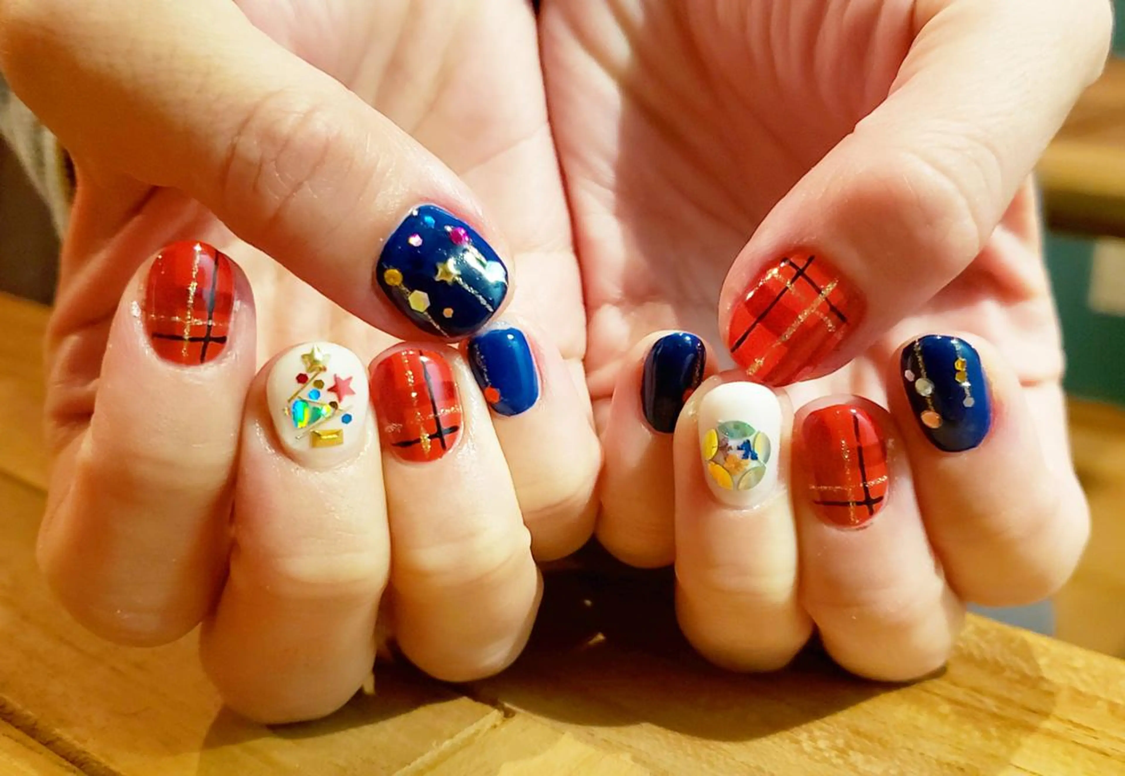 ネイル YUUKOKU Nailのネイルデザイン