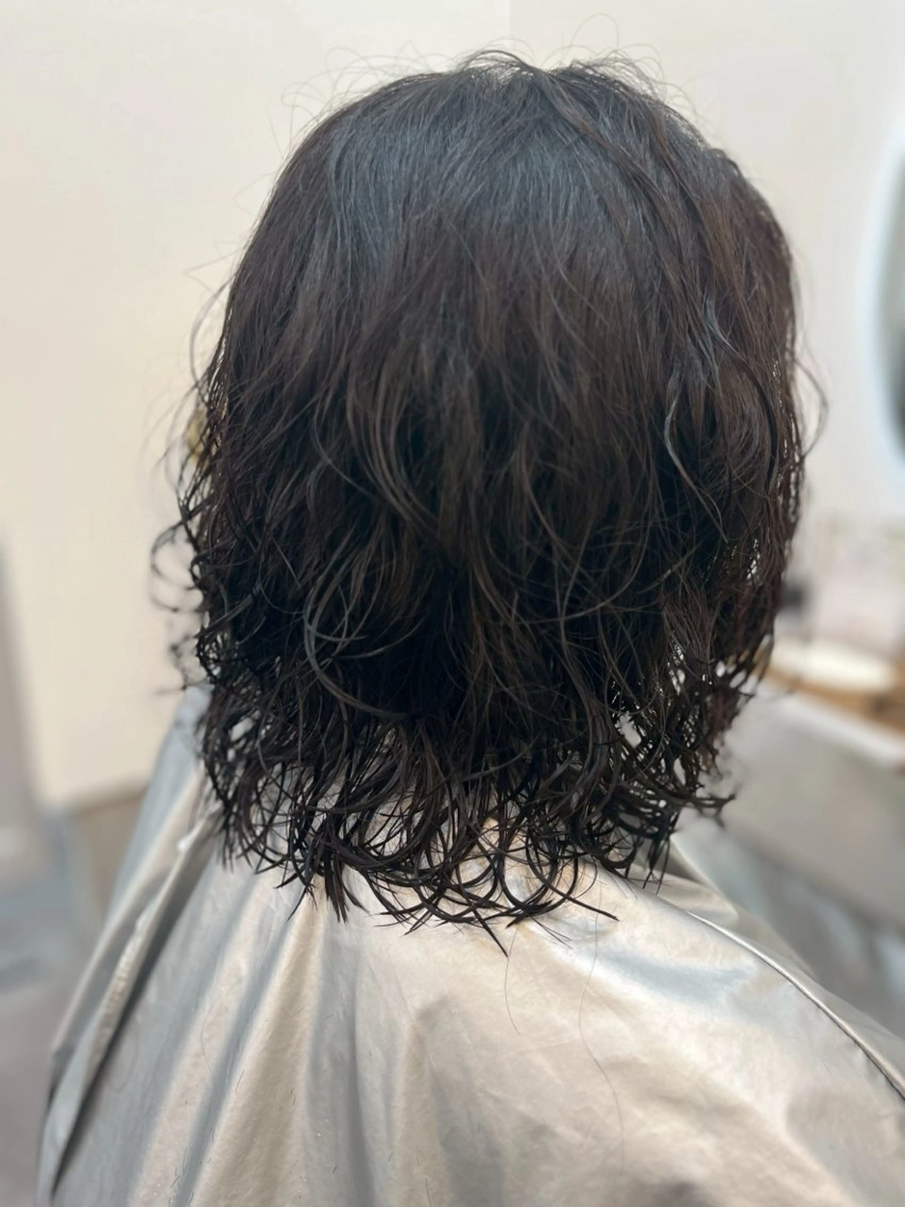 ミディアム パーマ TELA HAIR  板橋店所属・吉田 聖也のヘアスタイル