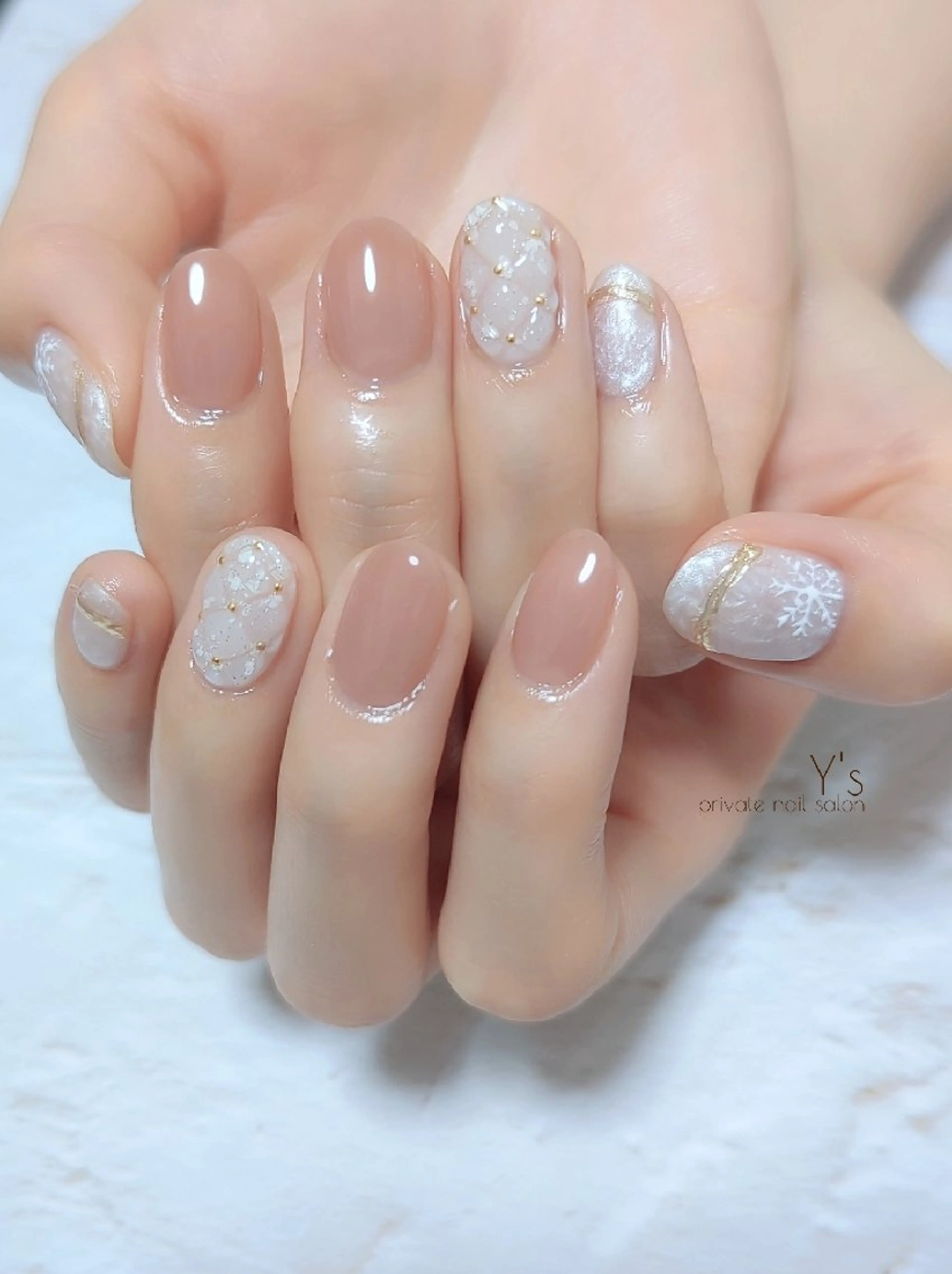 ネイル ハンドネイル YUMI NAGAI  のネイルデザイン