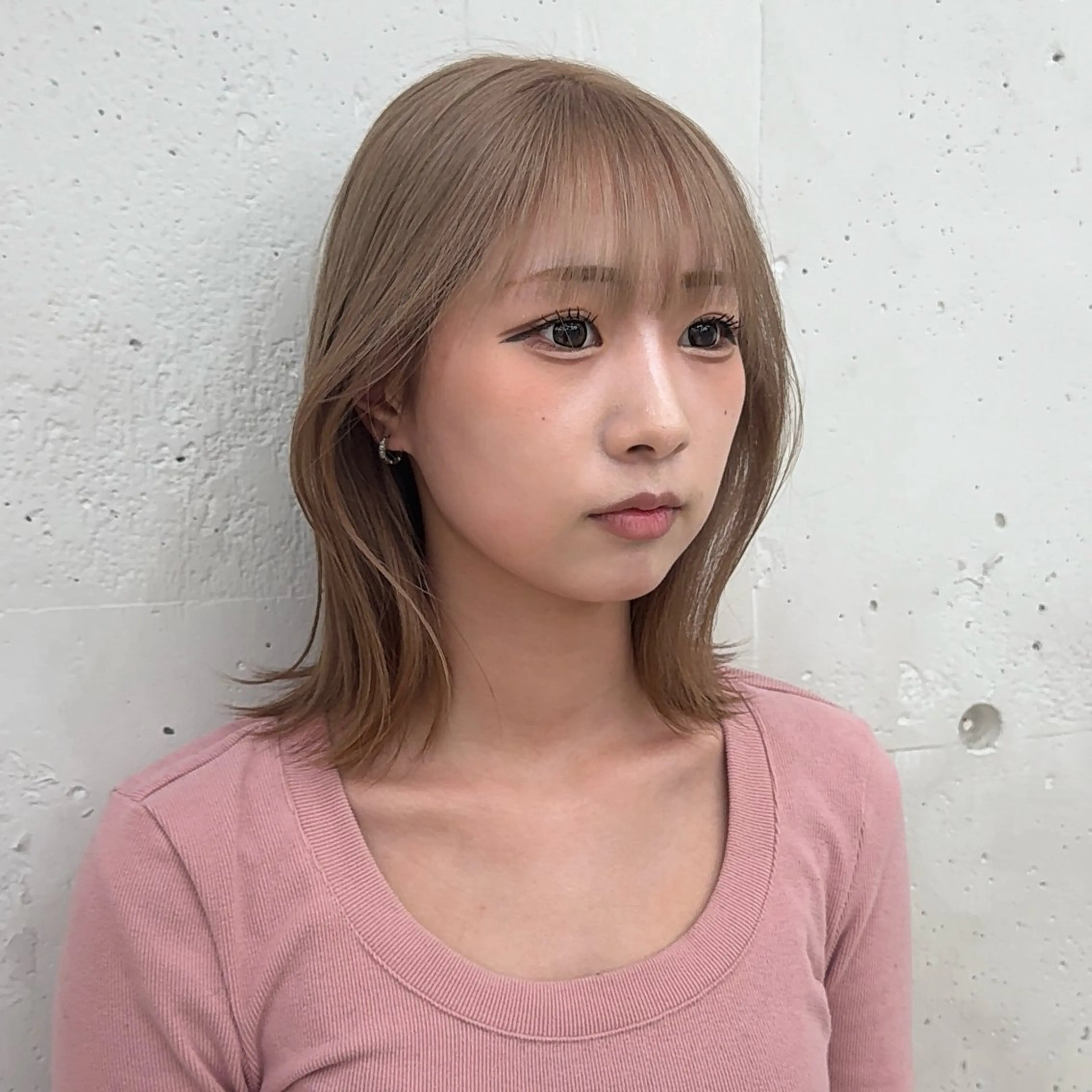 ミディアム ヘアカラー 天神ハイトーン マオ🩵のヘアスタイル