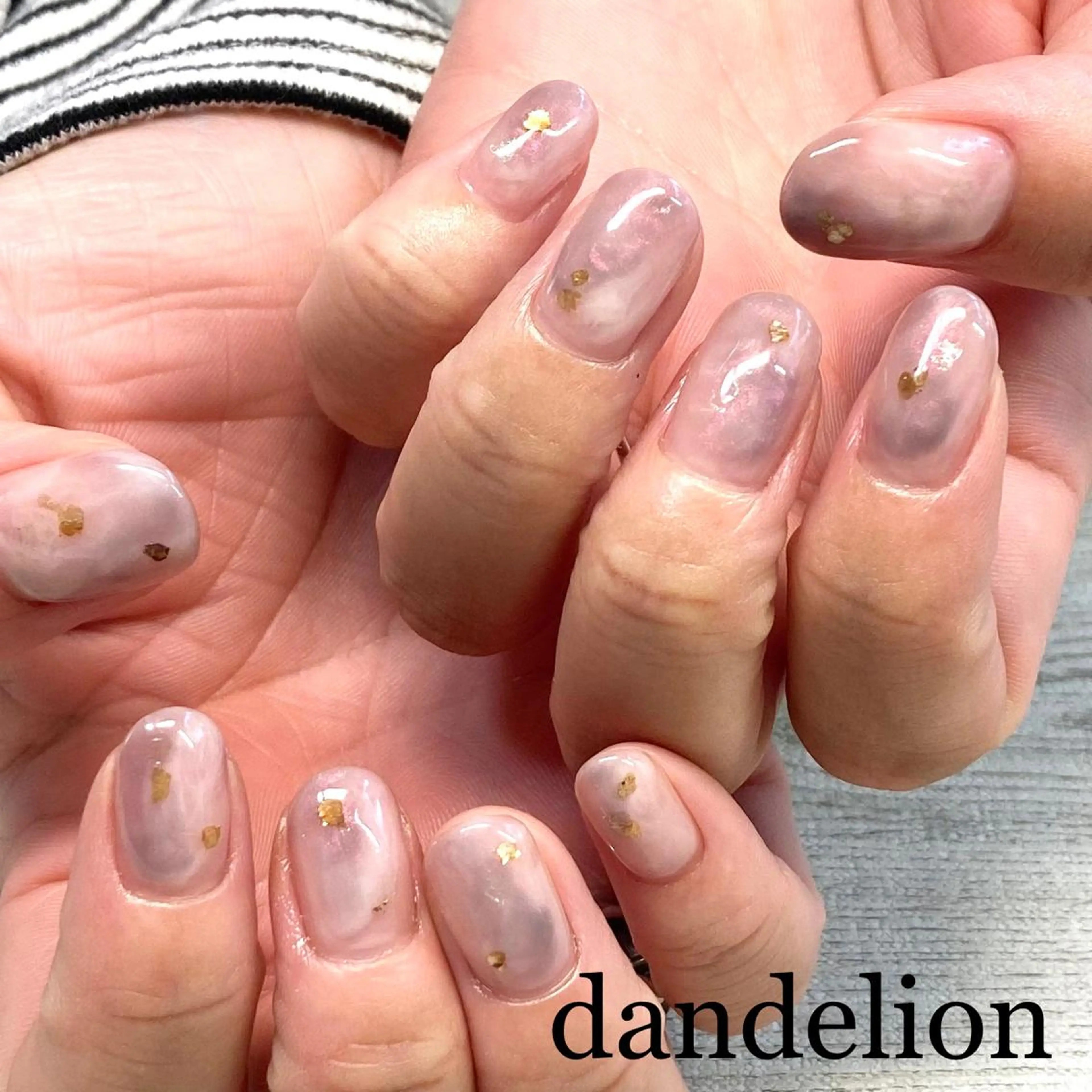 ネイル ハンドネイル ハンドケア dandelion ダンデライオンのネイルデザイン