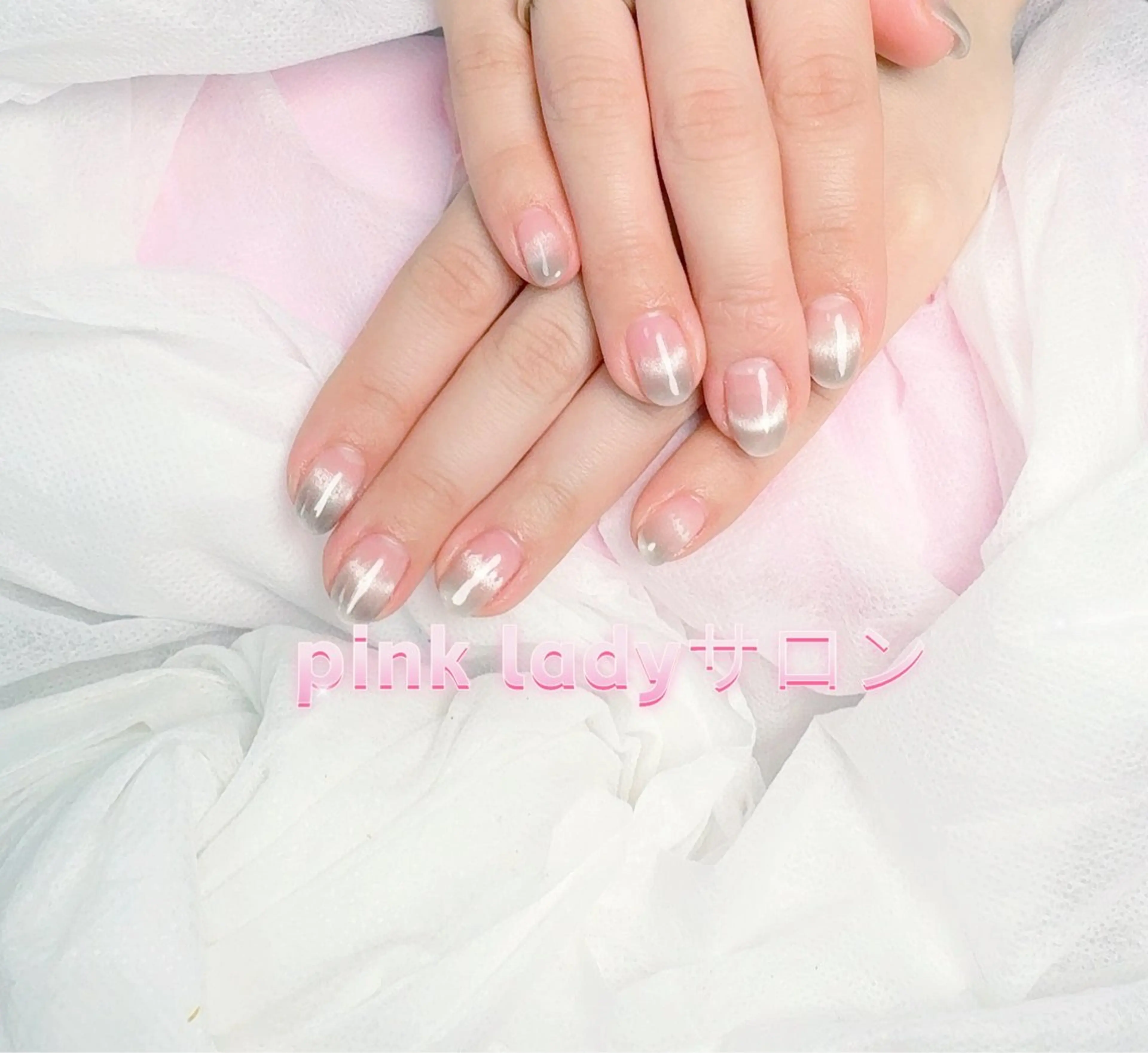 ネイル pink ladyサロン所属・べ にのネイルデザイン