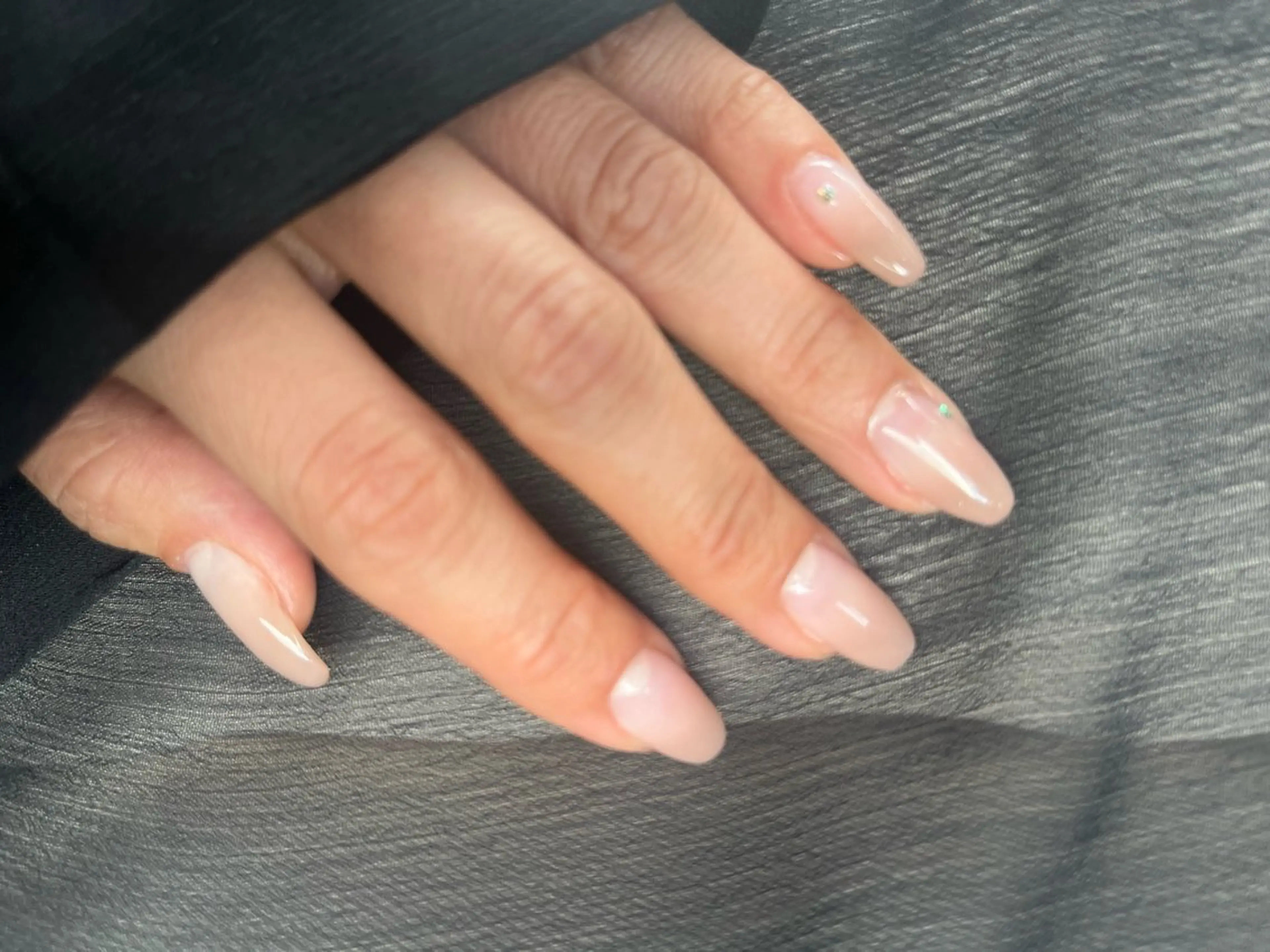 ネイル ジェルネイル グラデーション ストーンネイル A"nail ネイリストayanaのネイルデザイン