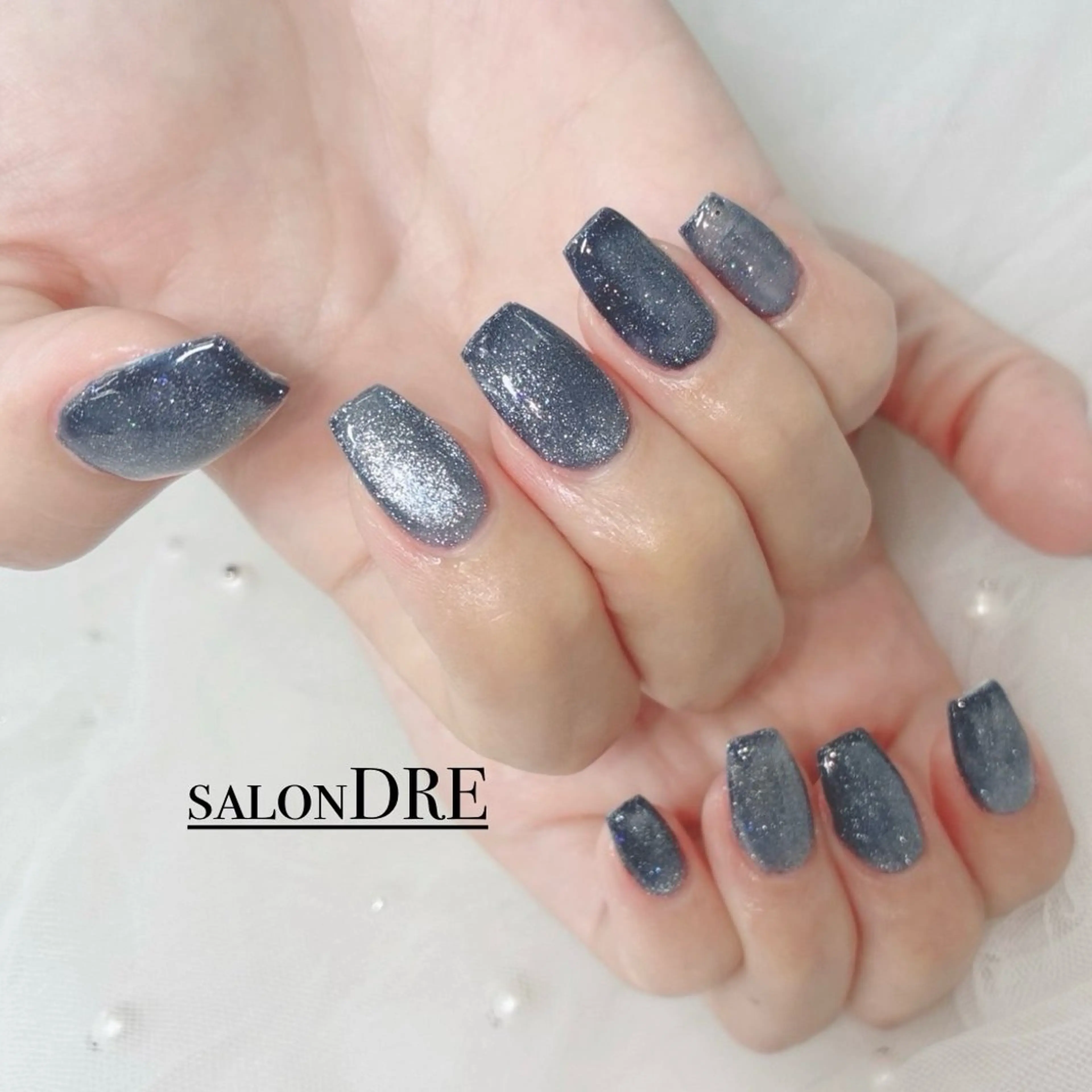 ネイル フラッシュネイル キラキラネイル マグネットネイル マグネットワンカラー ワンカラーネイル ハンドネイル salonDRE AZUSAのネイルデザイン