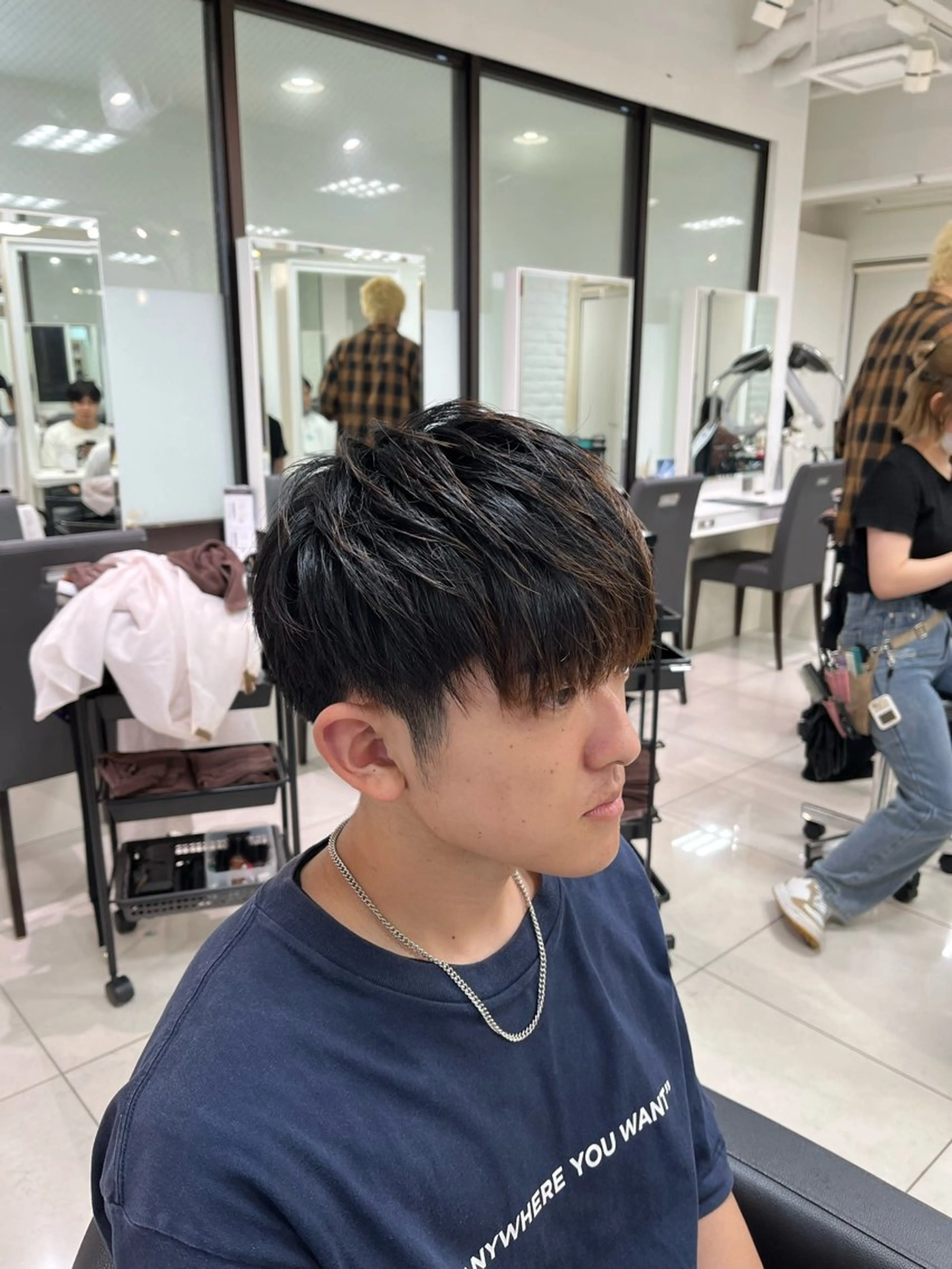 ショート カラー パーマ メンズ 【シャドウパーマ センターパート】義心のヘアスタイル