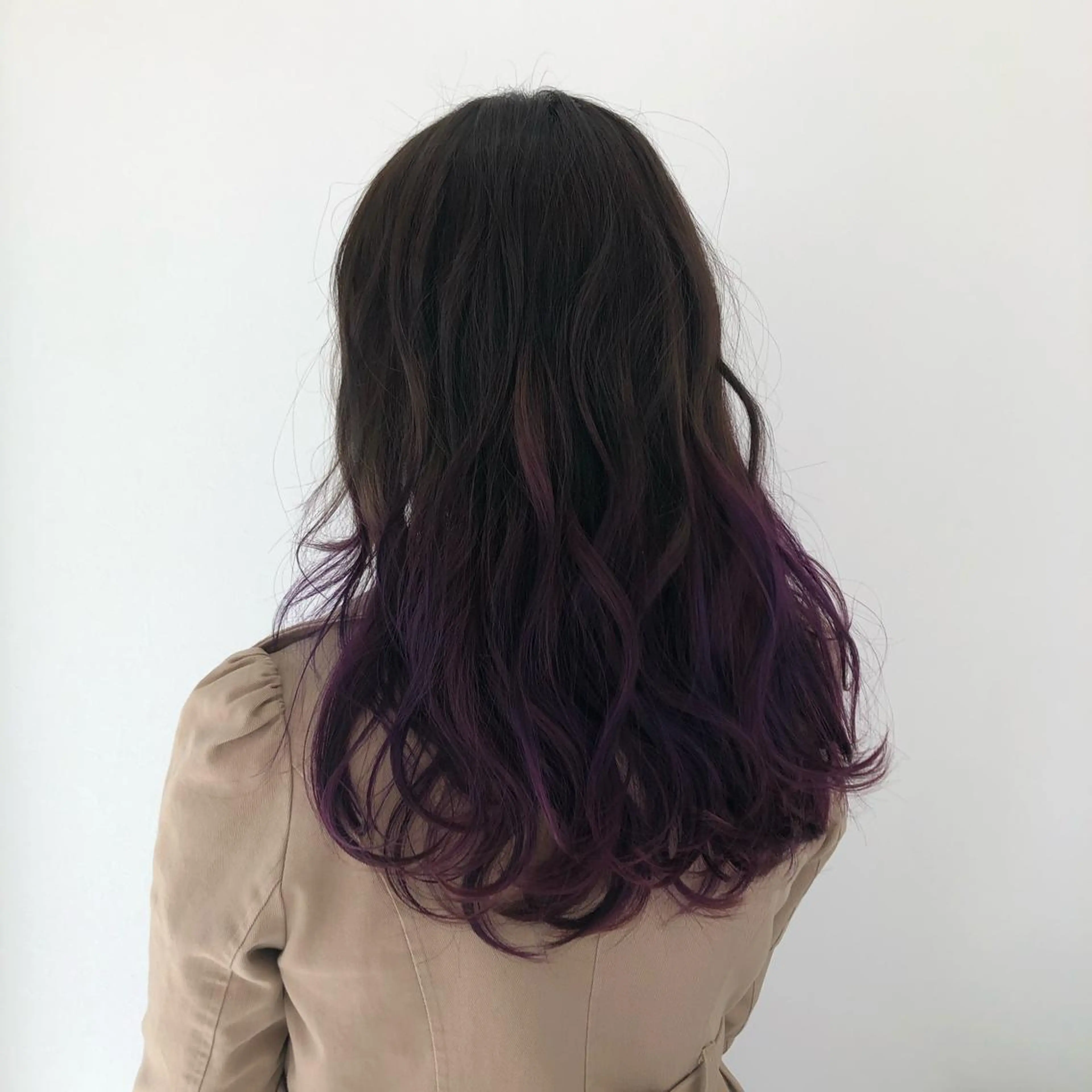 セミロング カラー CREAPY所属・日向野 利菜のヘアスタイル