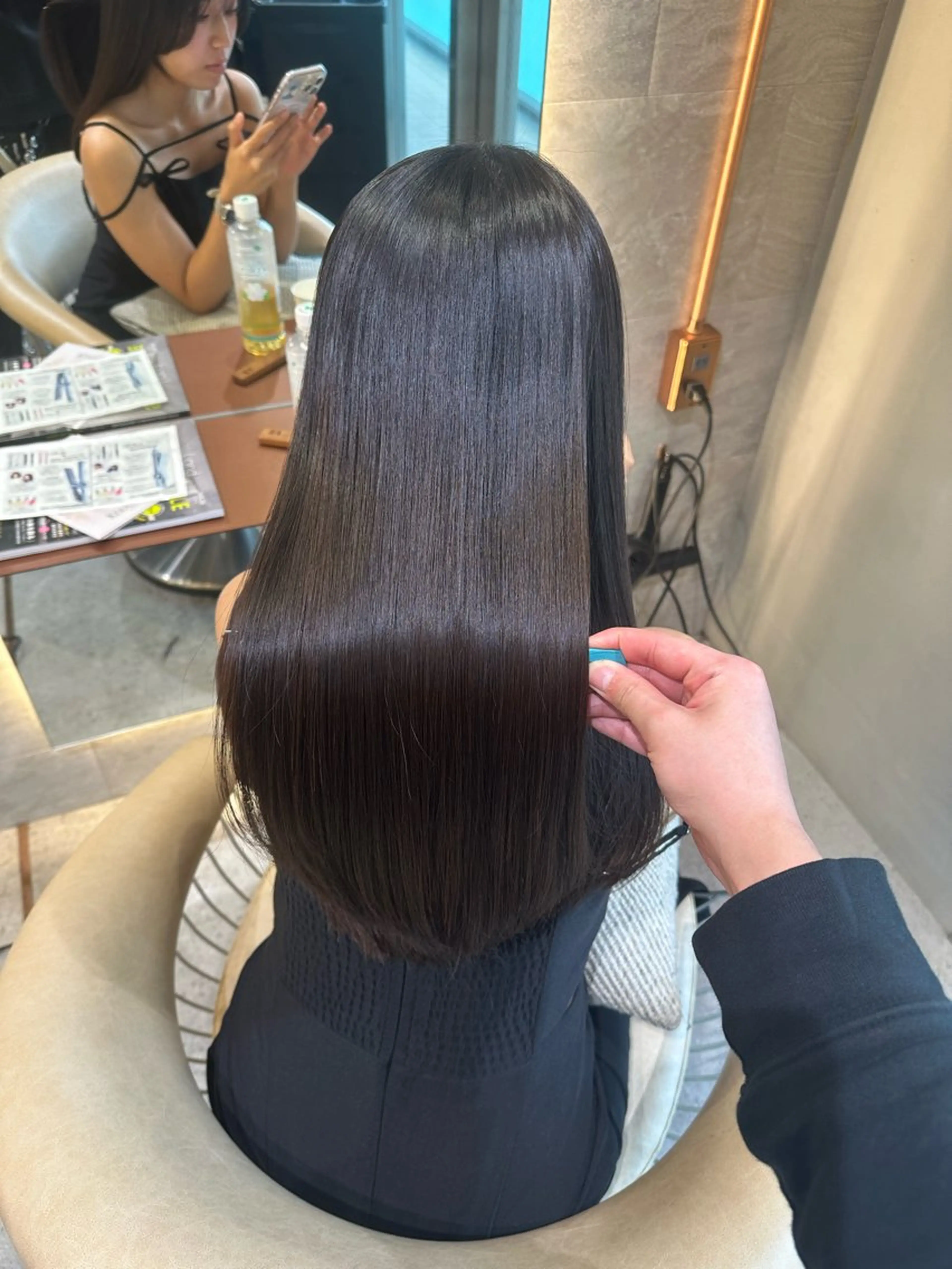 ロング カット ヘアカラー 縮毛矯正 トリートメント ボブ／レイヤー／髪質 改善/縮毛矯正／銀座のヘアスタイル