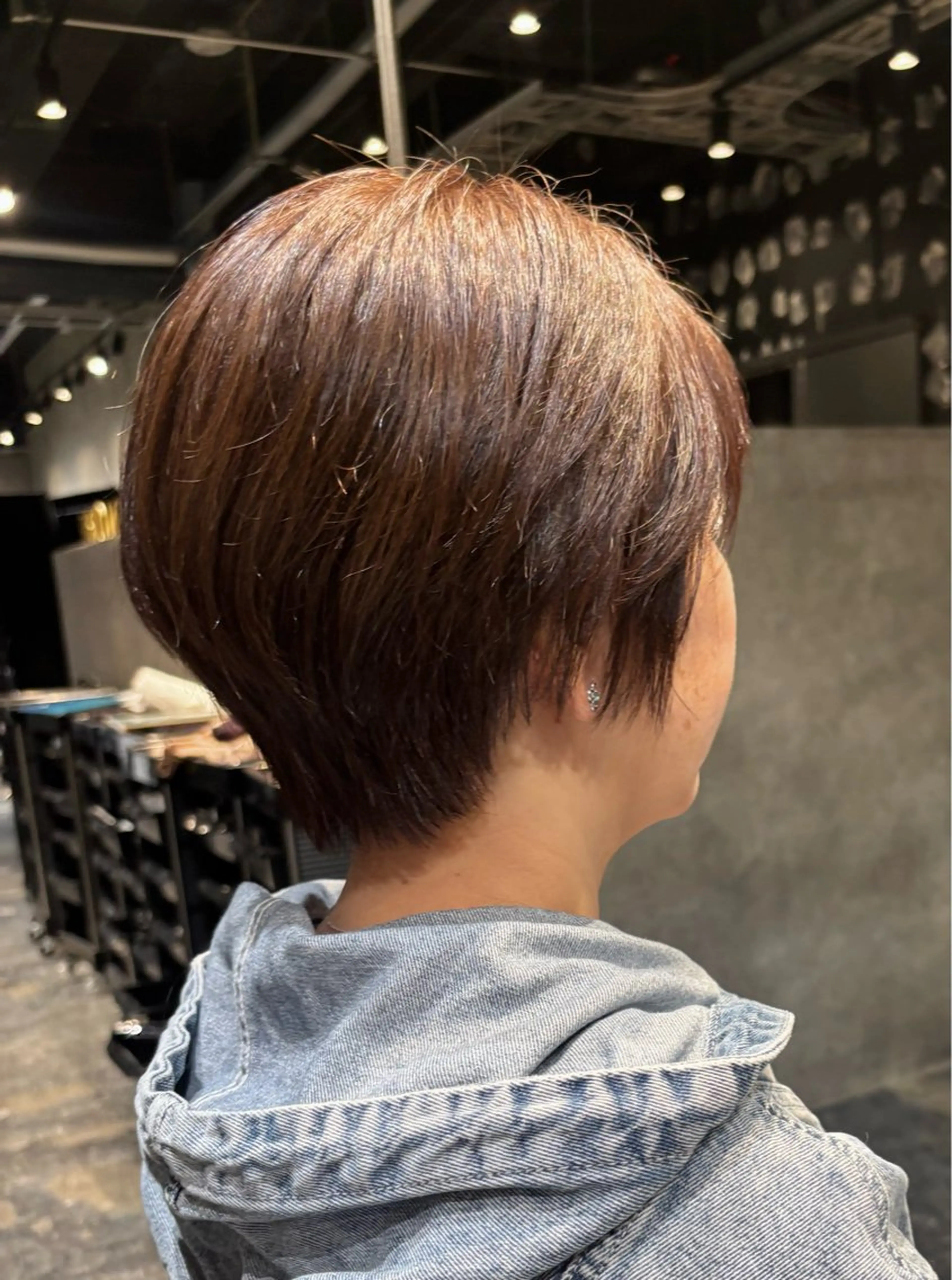 ショート くびれヘア ショートヘア ショート/ パーマ/まな⭐️のヘアスタイル