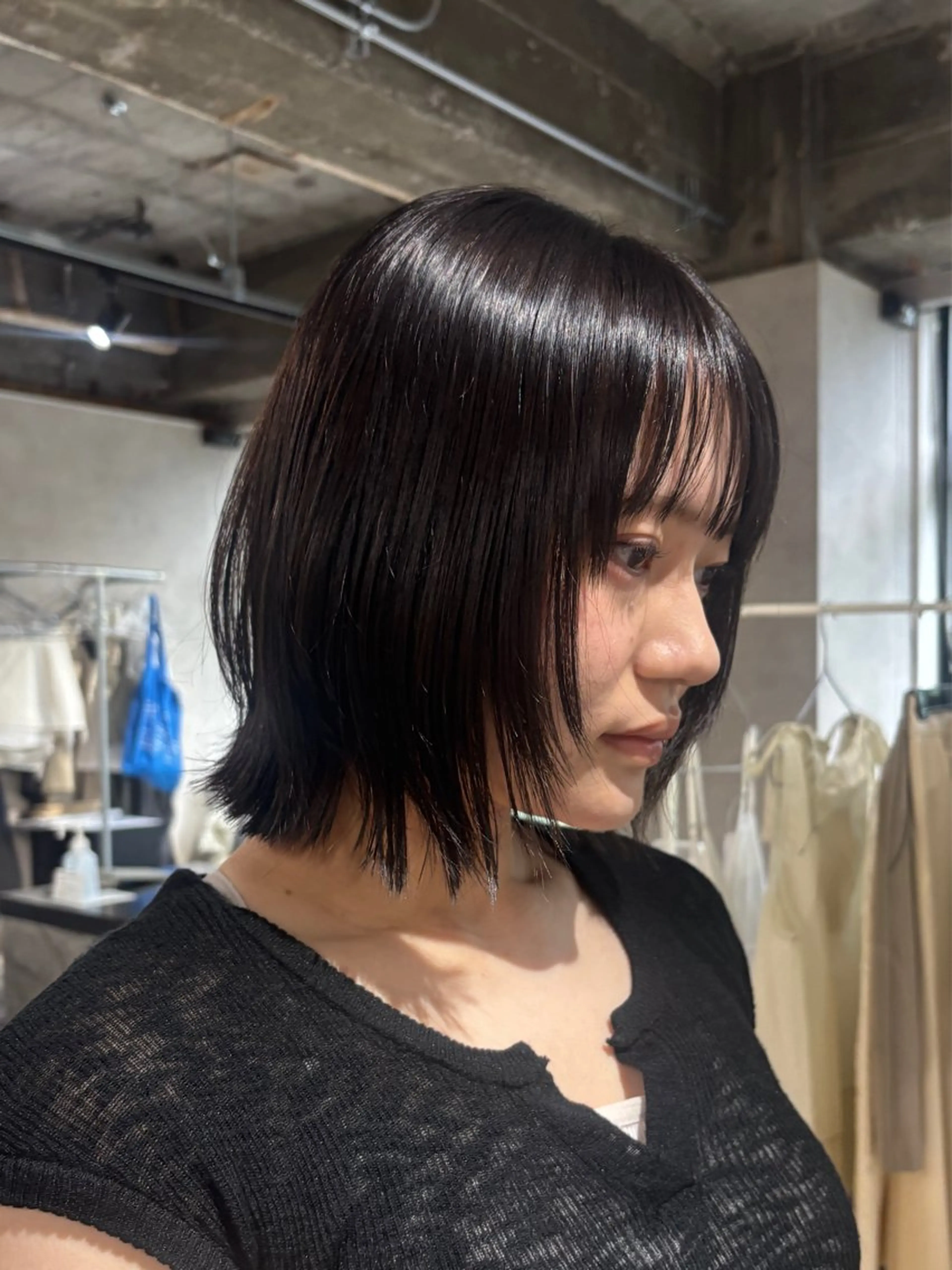 ショート 切りっぱなしボブ ショートレイヤー ボブ レイヤーカット ショートヘア NEER 新潟【ネアー】所属・長崎 紗南のヘアスタイル