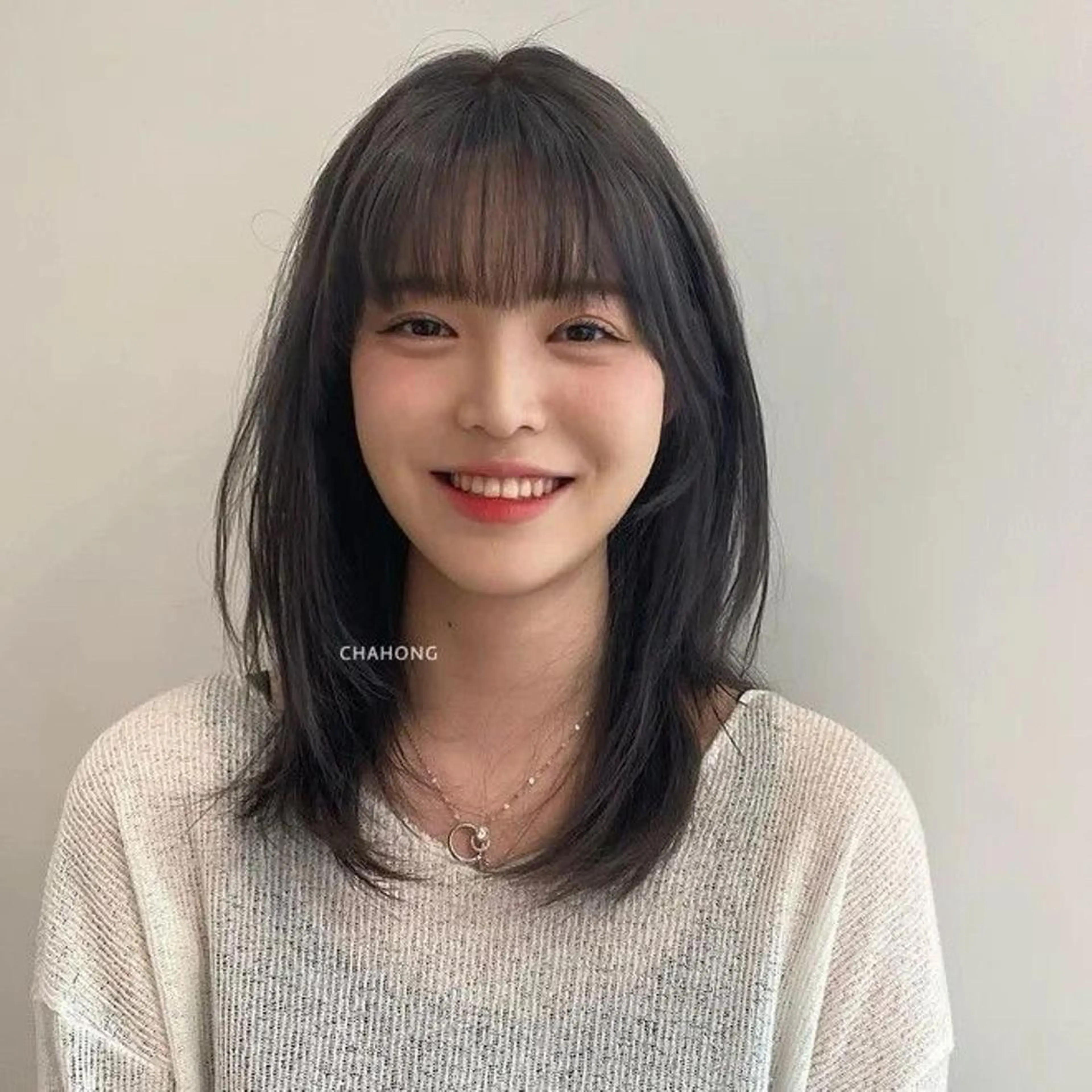 ロング レイヤーカット antiqa R e.3所属・河原 來愛のヘアスタイル