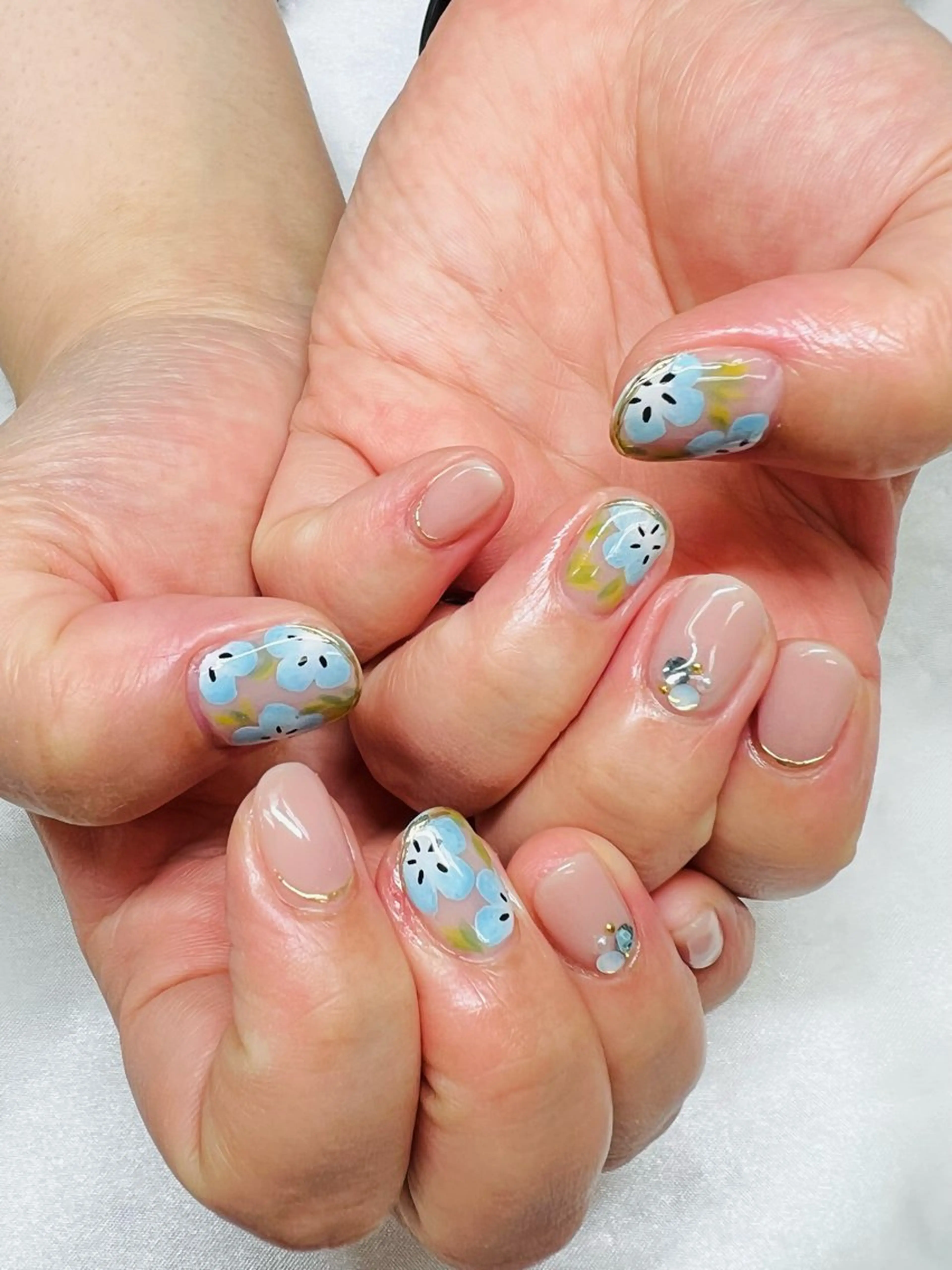 ネイル ユリシスネイル 担当近藤のネイルデザイン