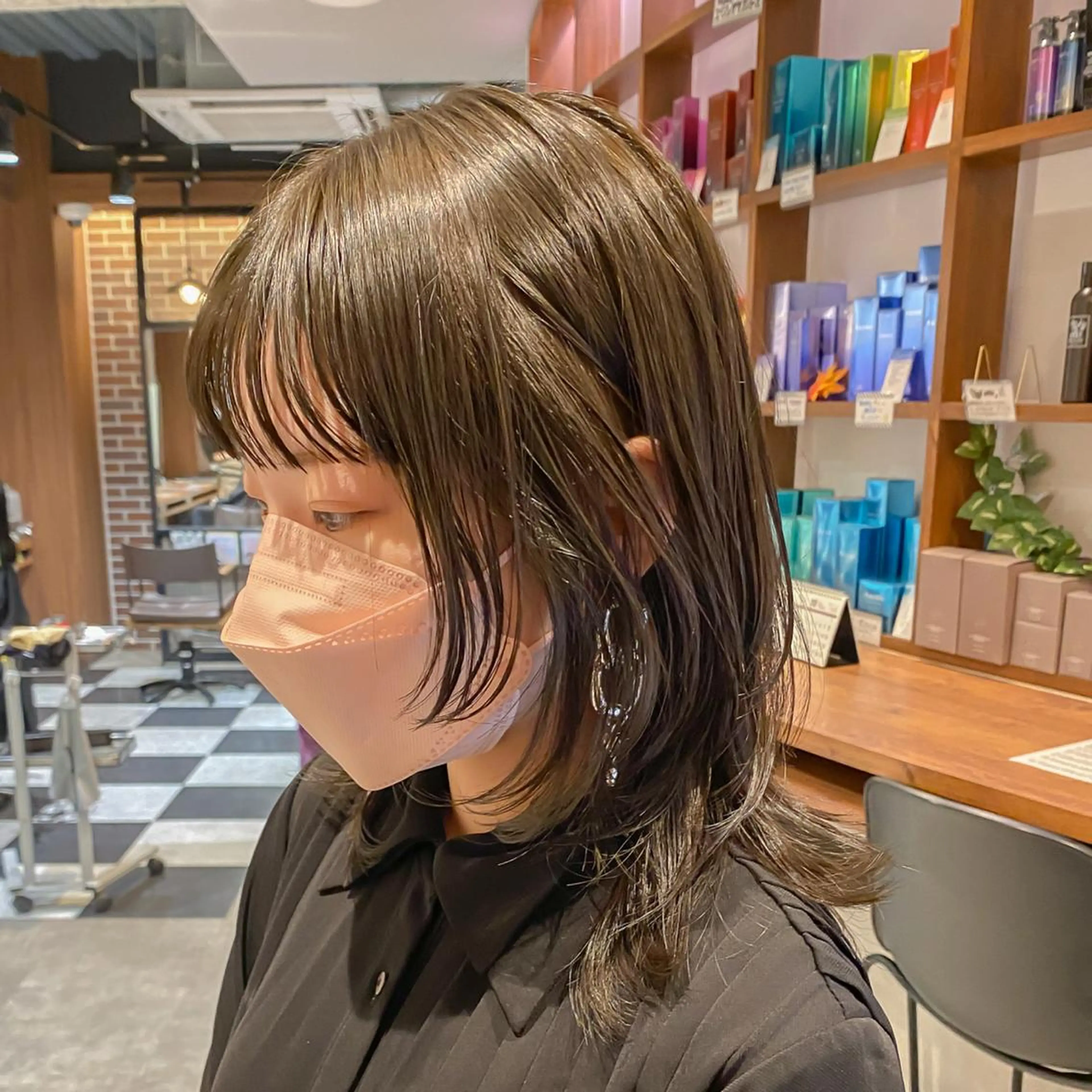 ミディアム カラー ウルフカット ✨ハッシュカット✨ ユウキ✨のヘアスタイル