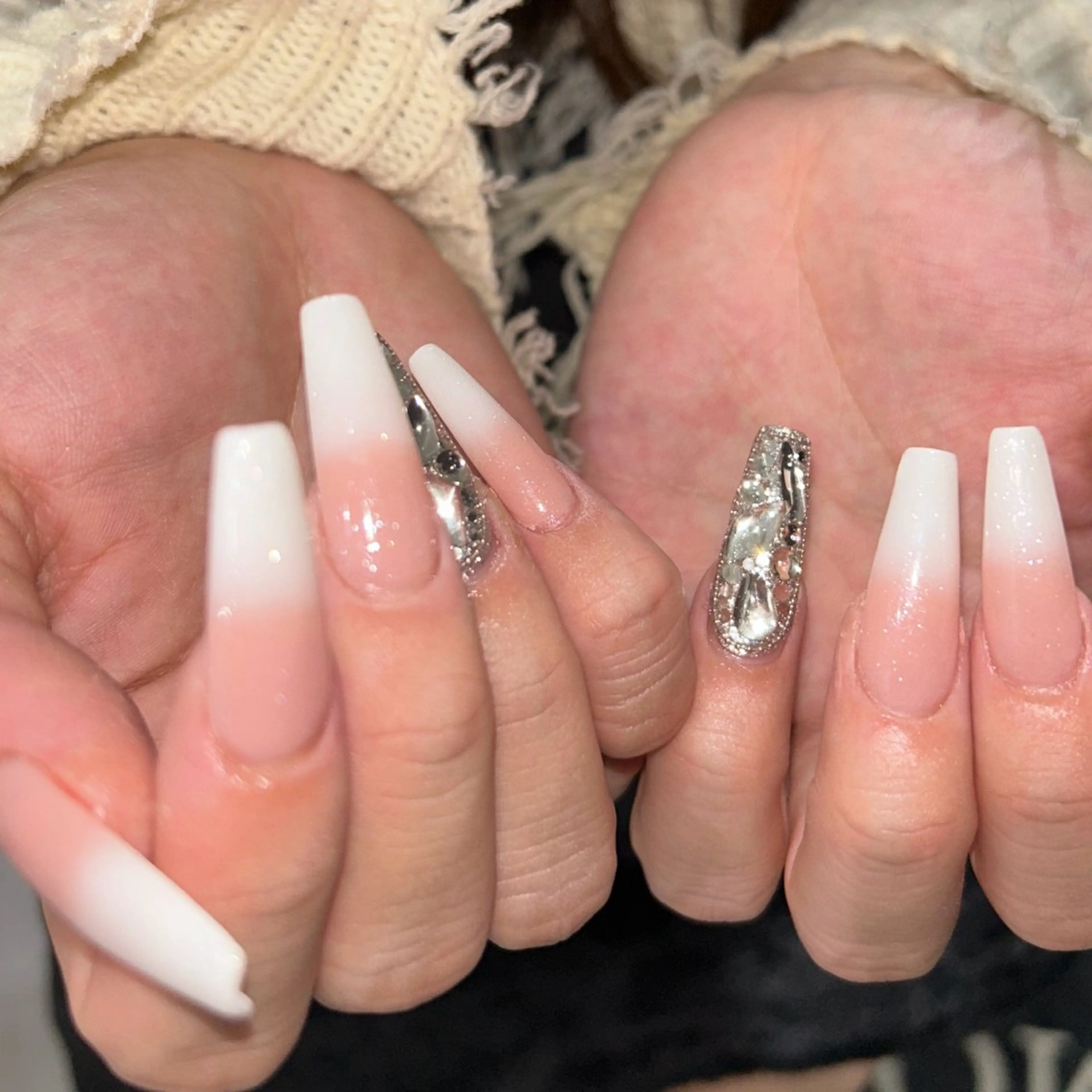 ネイル MODA MANAMIᵕ̈のネイルデザイン