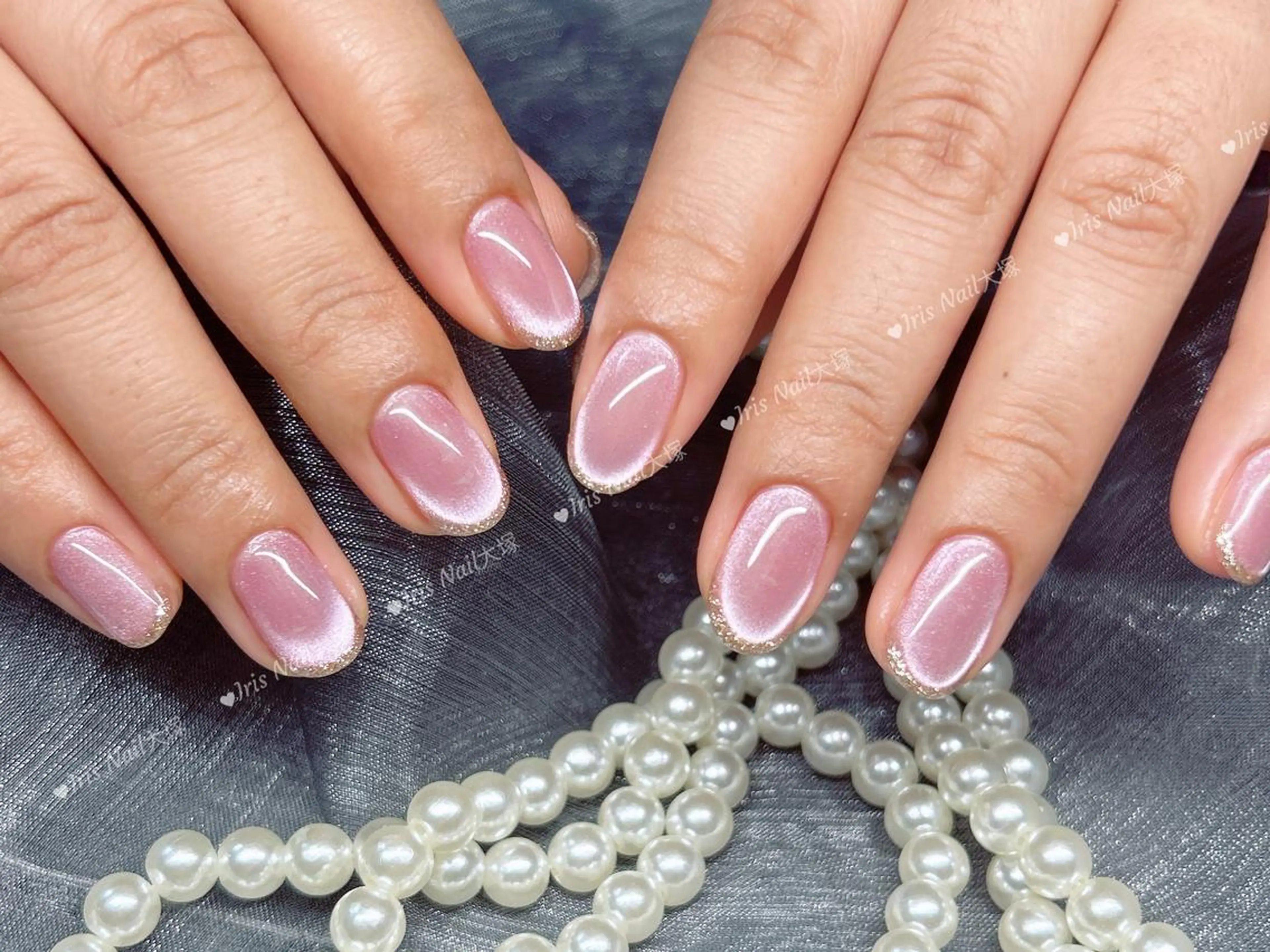 ネイル フレンチネイル マグネットネイル マグネットフレンチ ハンドネイル ハンドケア IRIS NAIL大塚のネイルデザイン