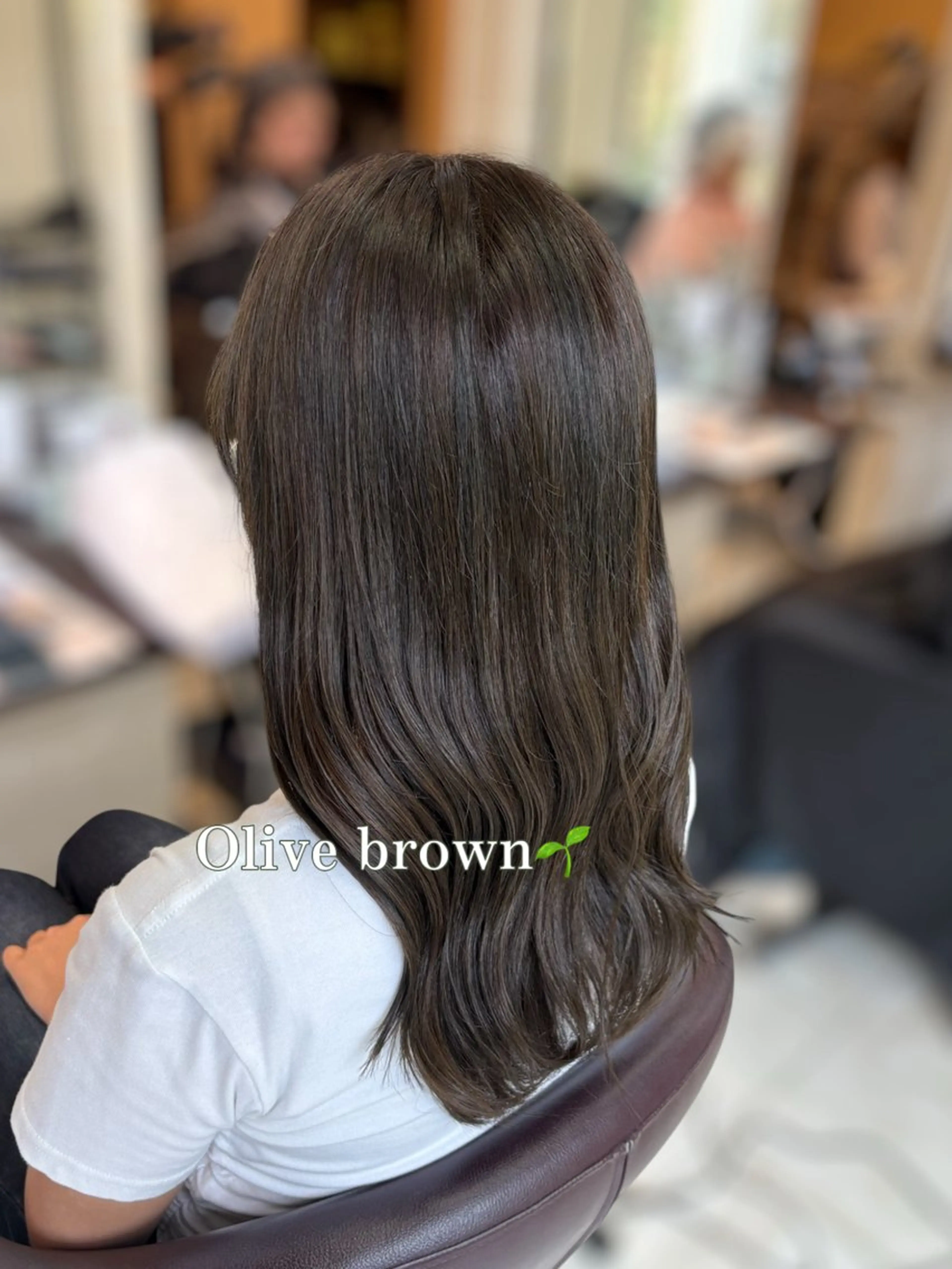 セミロング カット ヘアカラー トリートメント 🧸HARUNA 艶髪✨透明感🫧のヘアスタイル