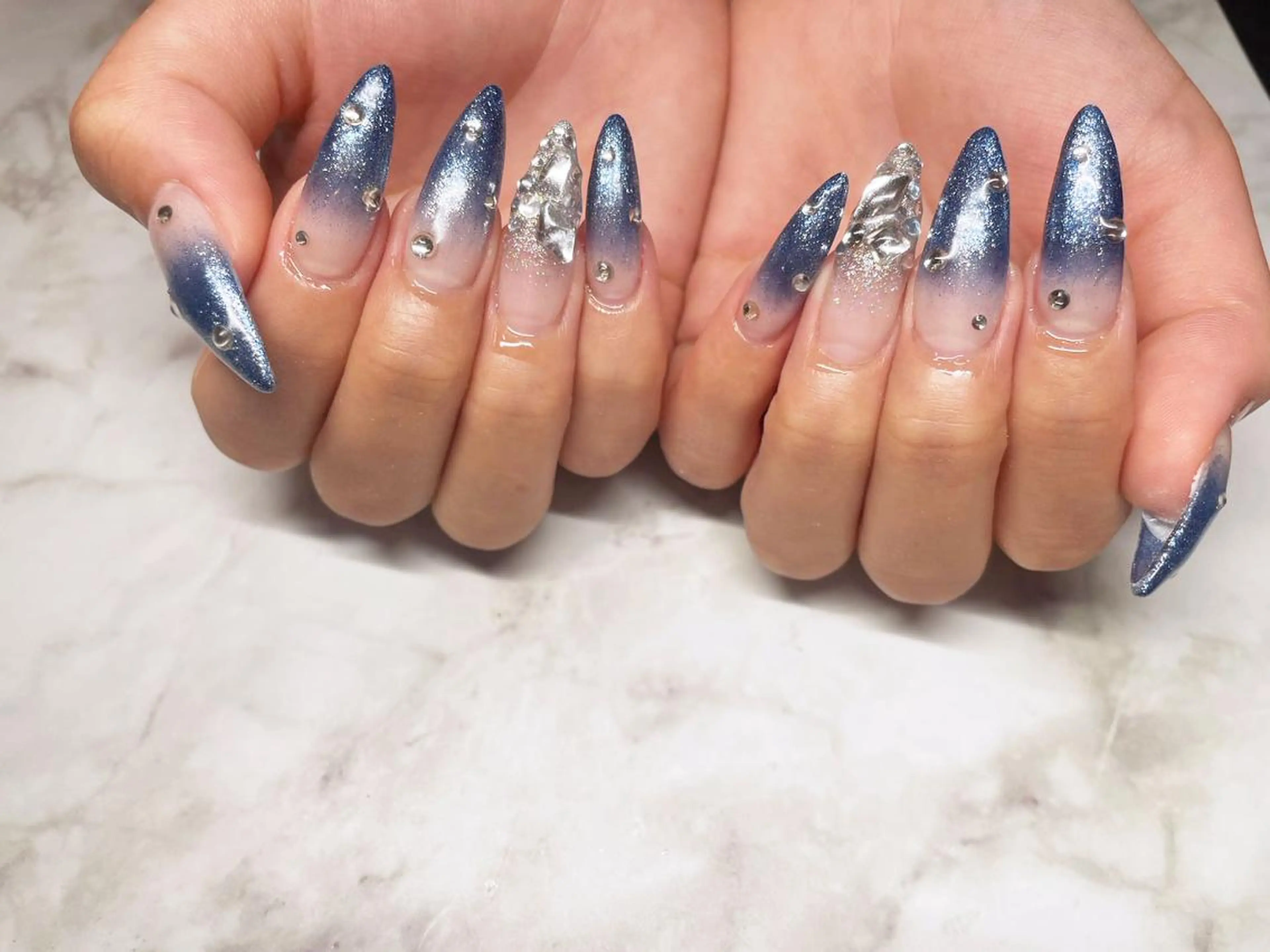 ネイル My+ Rihoのネイルデザイン