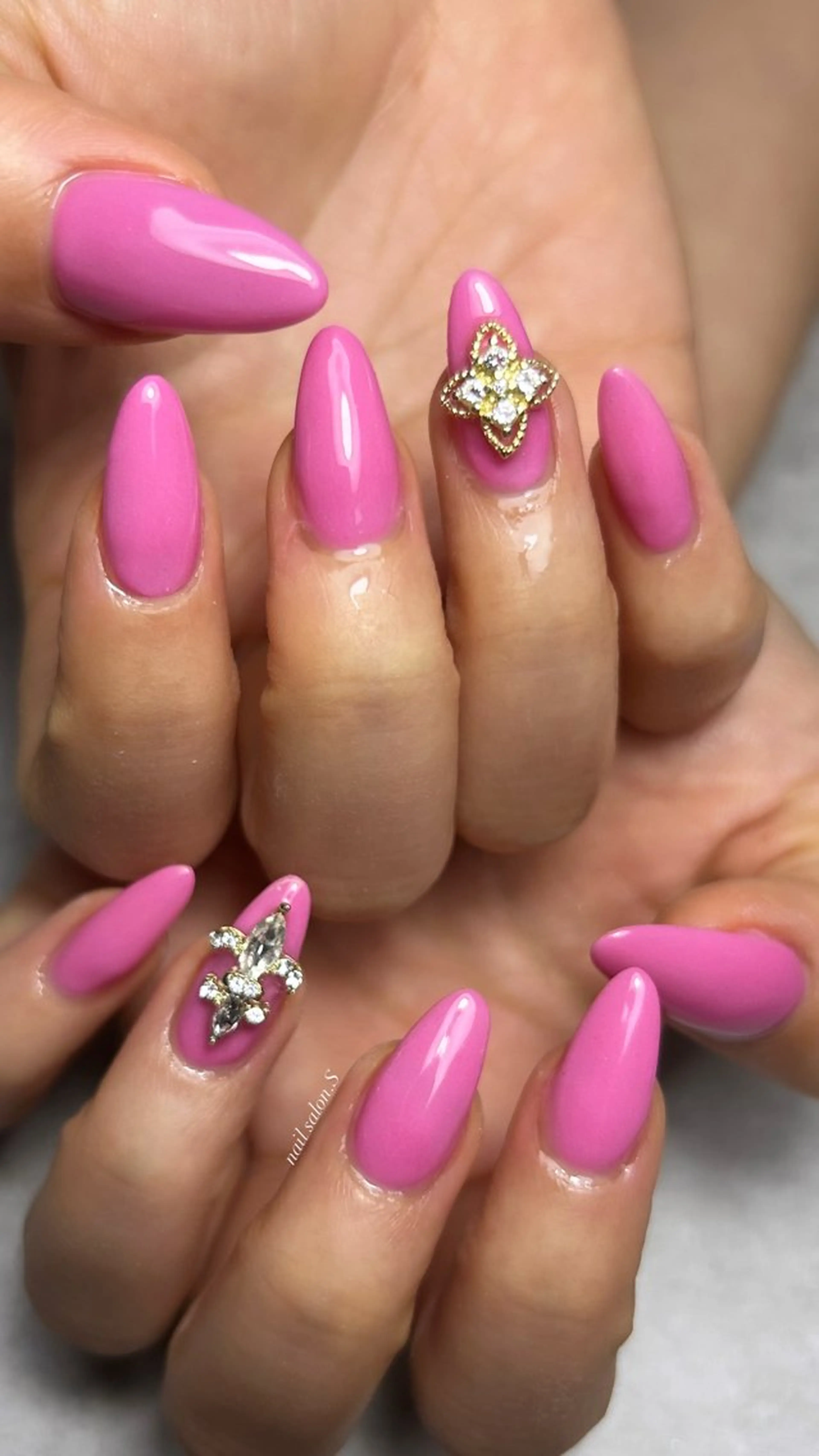 ネイル 長さ出し ワンカラーネイル スカルプネイル ハンドネイル 関山 志乃のネイルデザイン