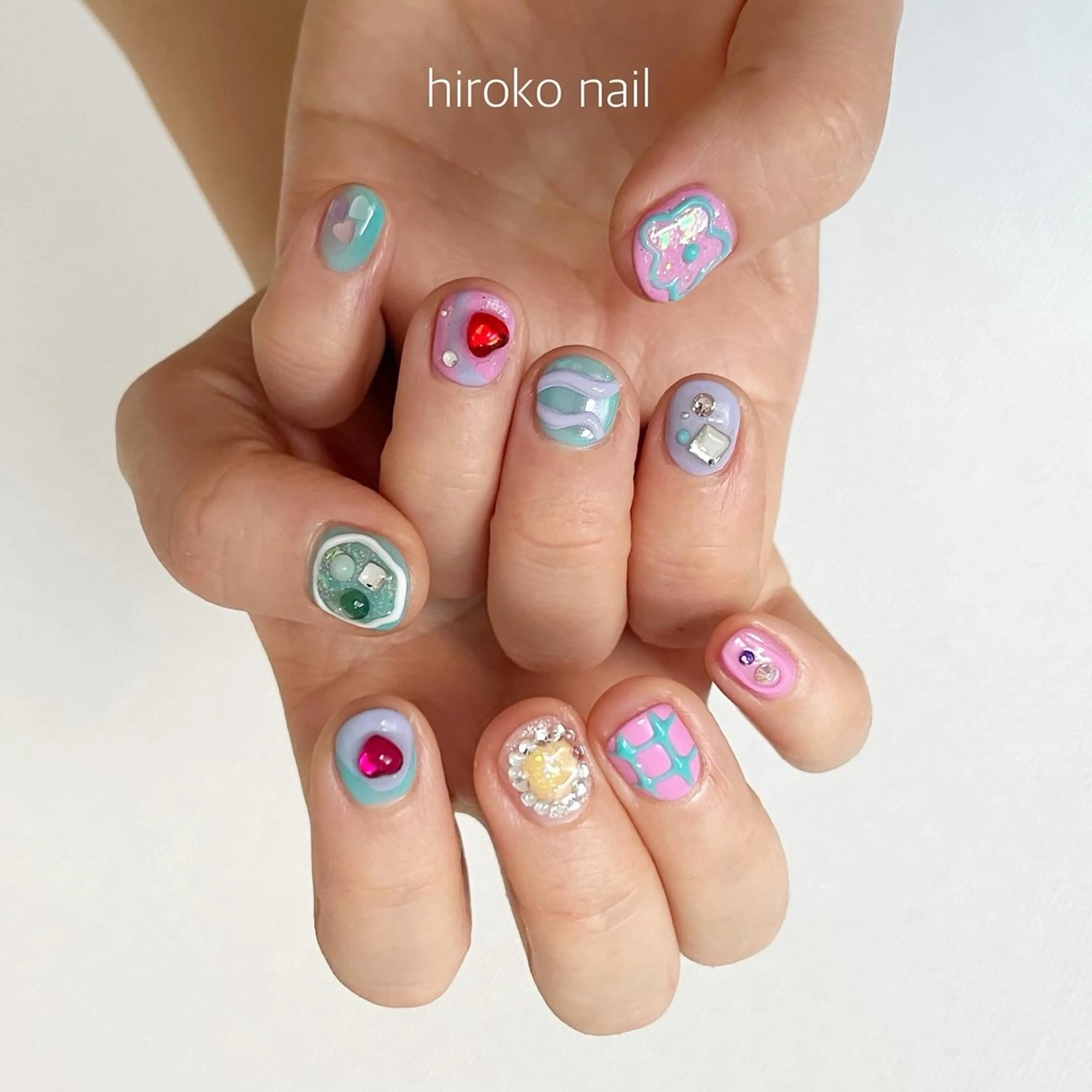ネイル hiroko nailのネイルデザイン