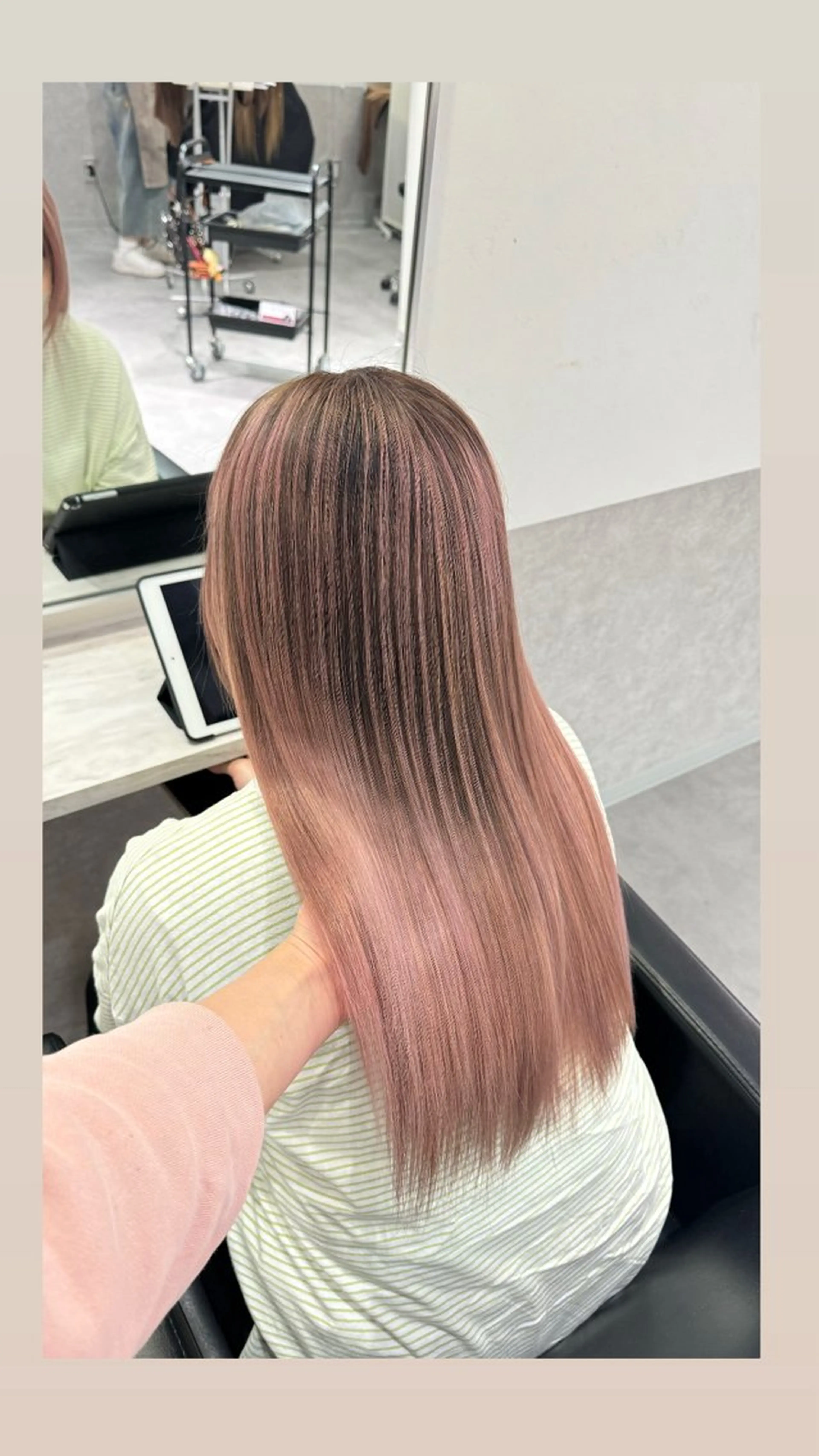 ロング カラー バレイヤージュ ピンクカラー レイヤーカット yume🦋/ CIERA南船場のヘアスタイル